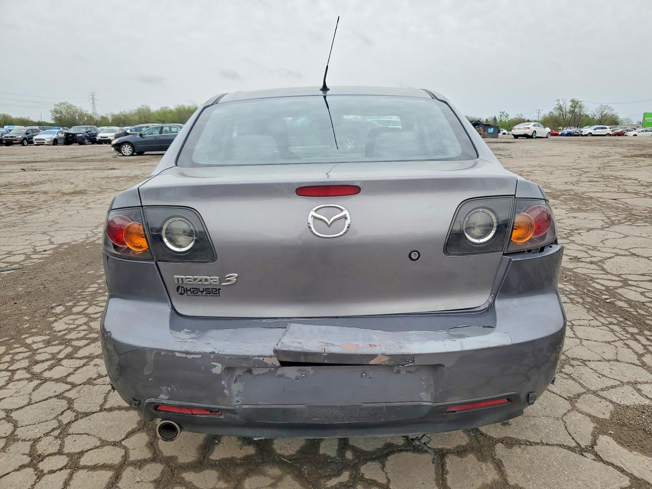 2004 Mazda 3 S Gray vin: JM1BK323541135311