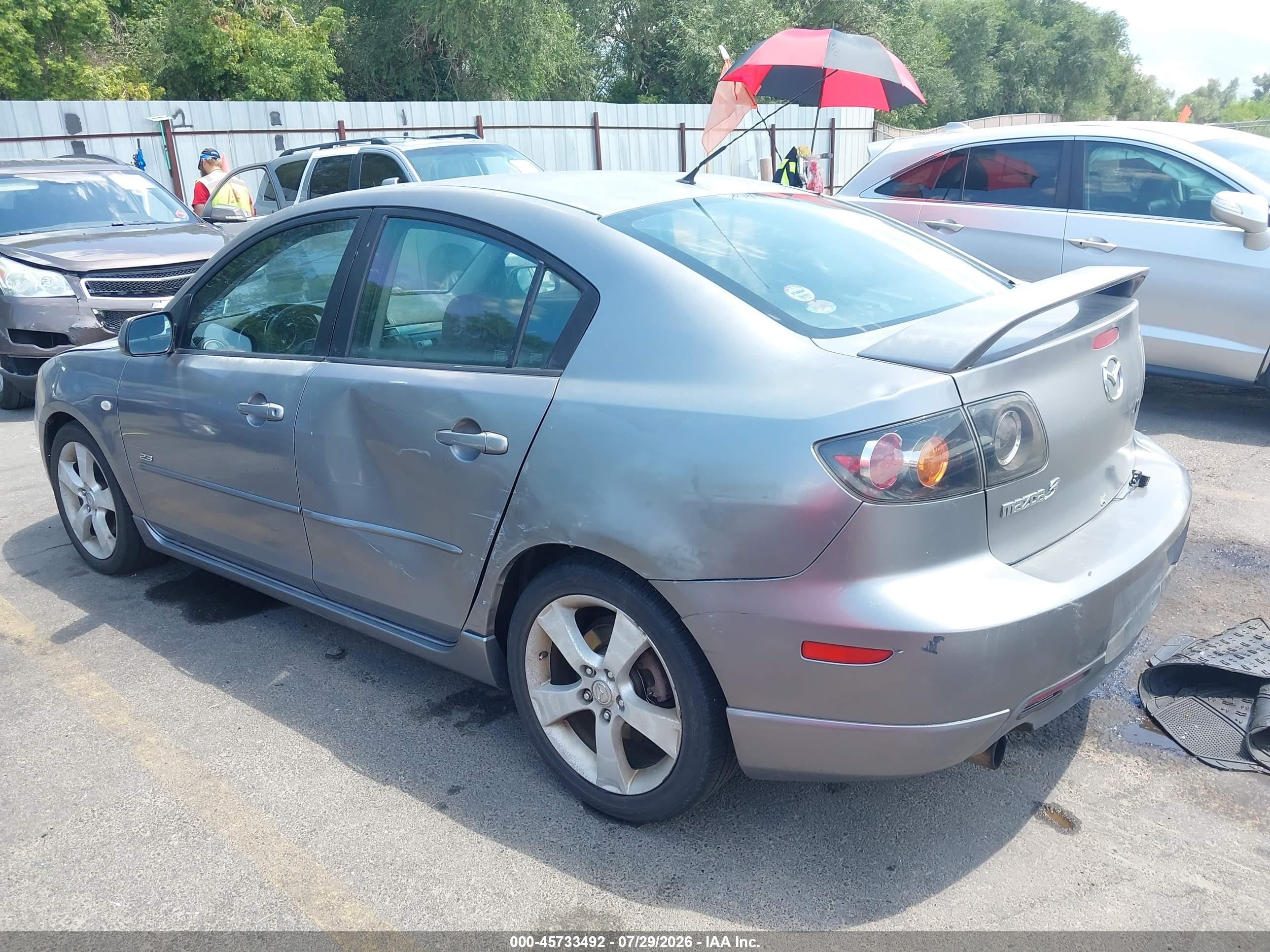 2005 Mazda Mazda3 S Серебряный vin: JM1BK323551243543