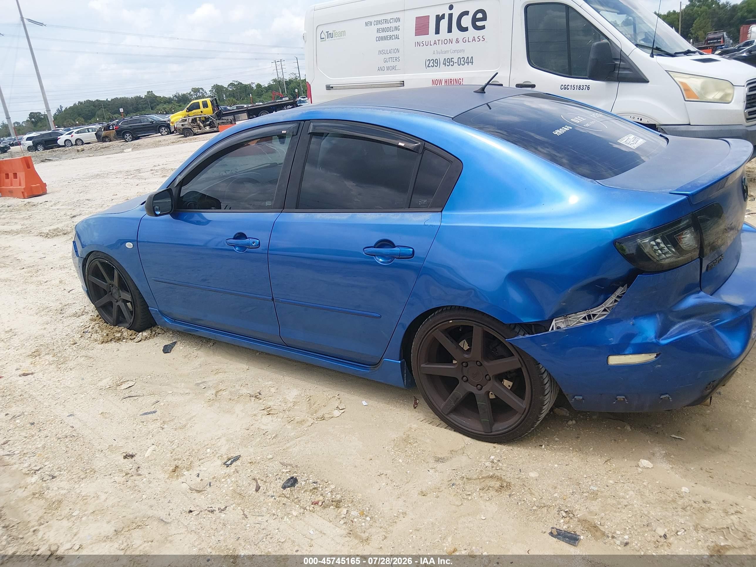 2006 Mazda Mazda3 S Touring Синий vin: JM1BK323561505840