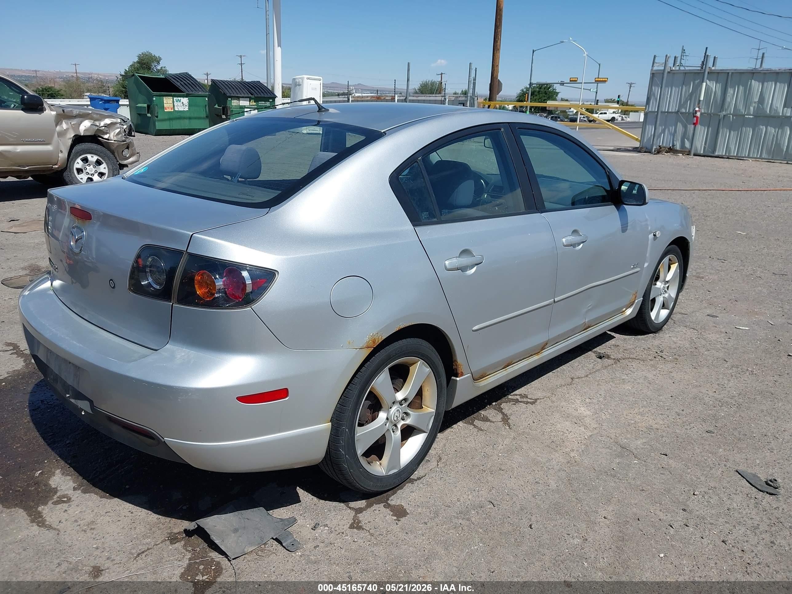 2006 Mazda Mazda3 S Touring Silver vin: JM1BK323561538997