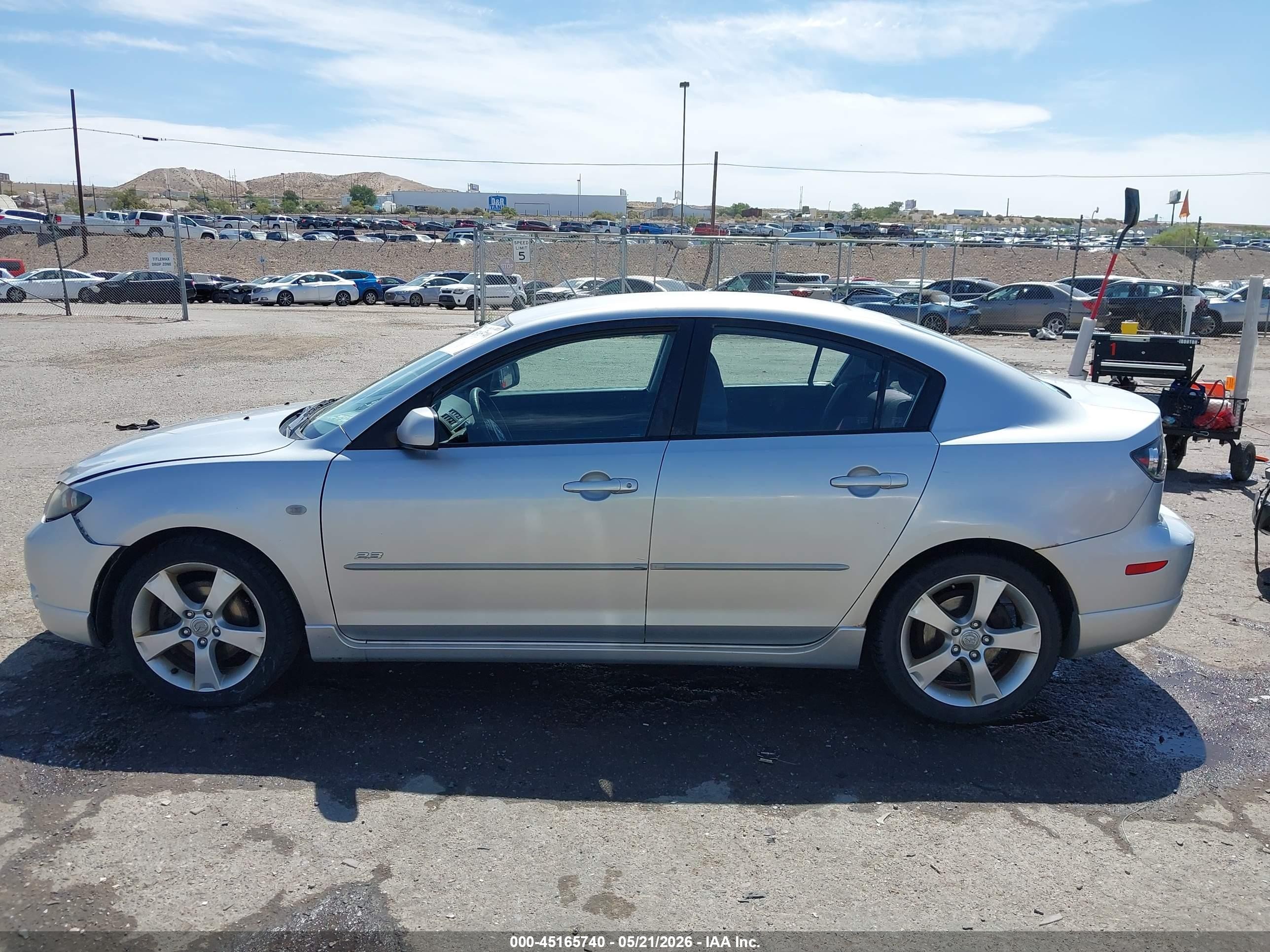 2006 Mazda Mazda3 S Touring Silver vin: JM1BK323561538997