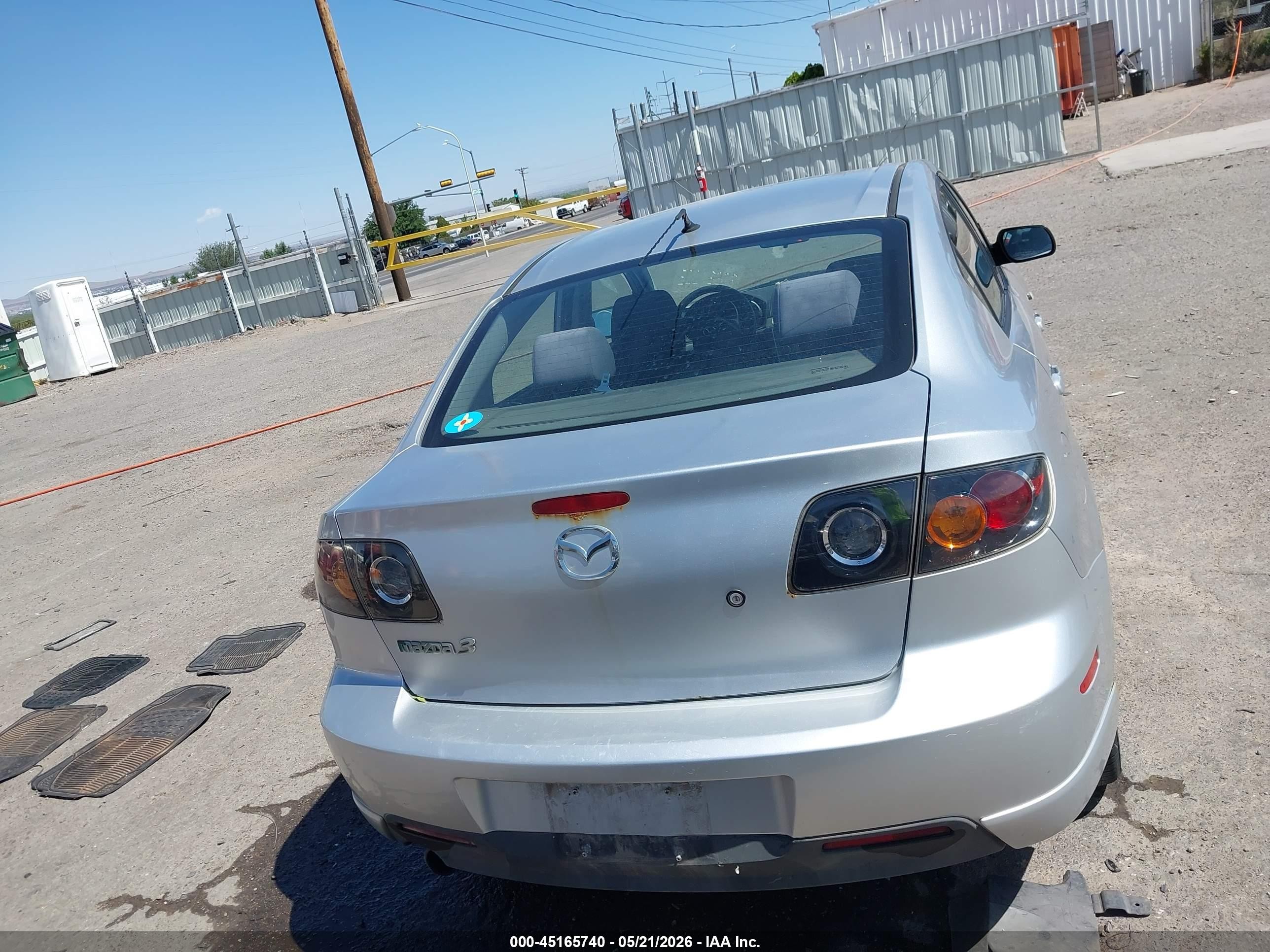 2006 Mazda Mazda3 S Touring Silver vin: JM1BK323561538997