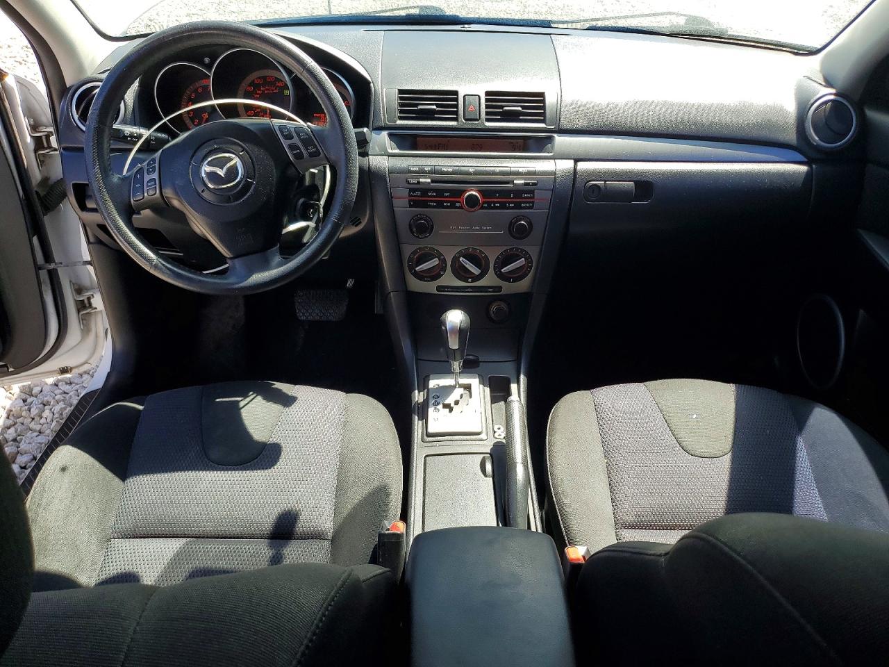 2007 Mazda 3 S White vin: JM1BK323571629382