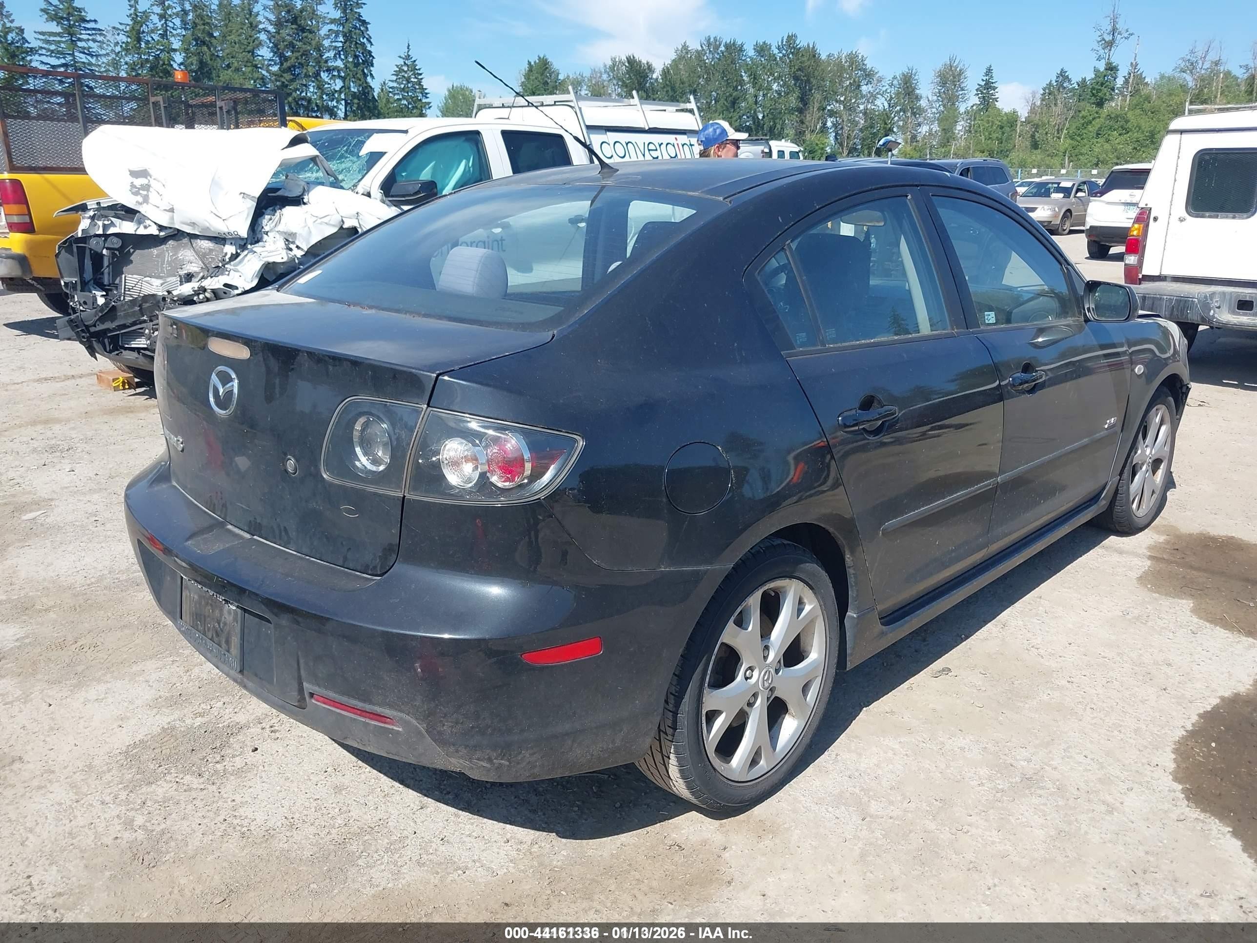 2007 Mazda Mazda3 S Touring Black vin: JM1BK323571665508