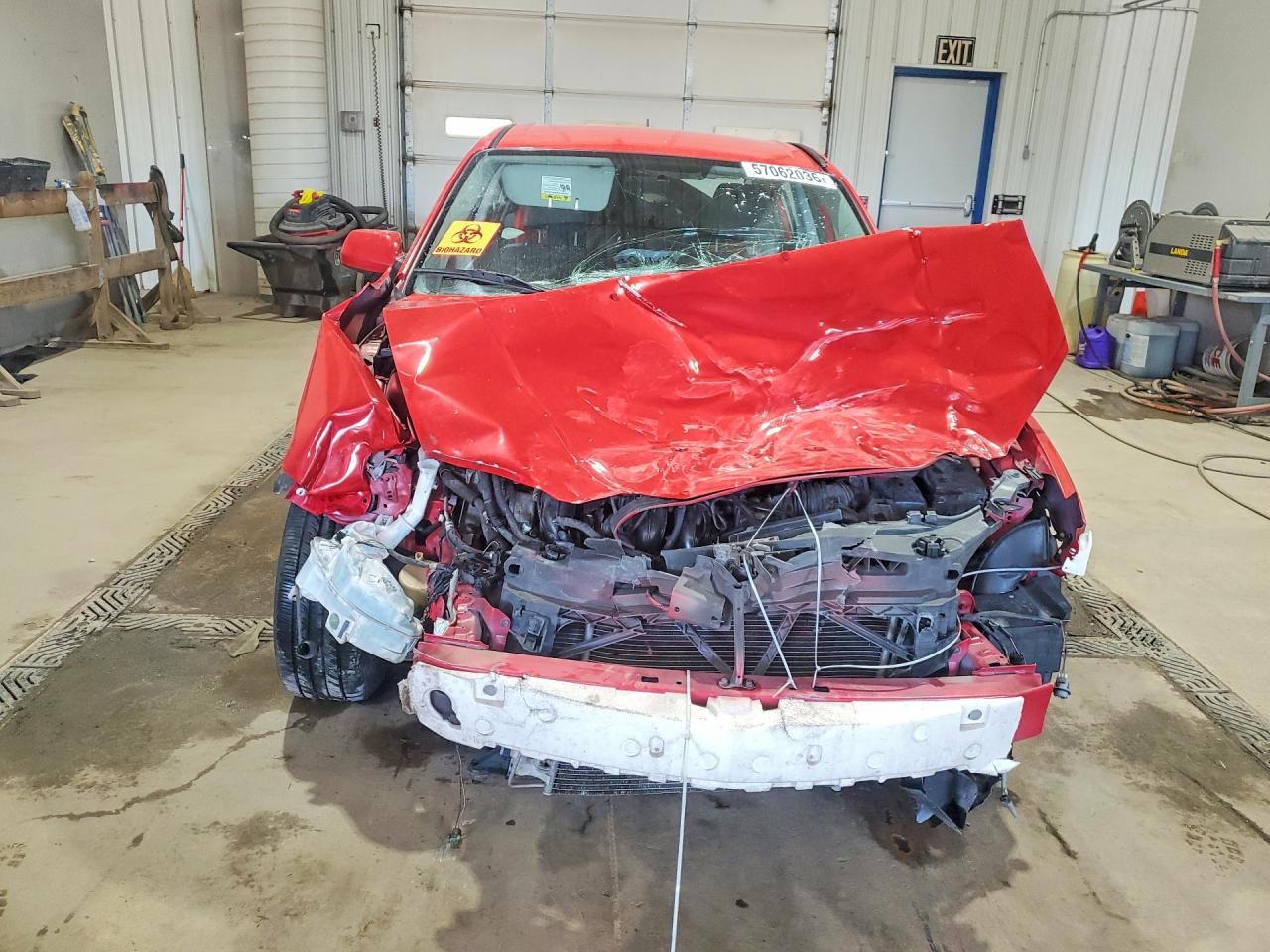 2005 Mazda 3 S Maroon vin: JM1BK323651259539