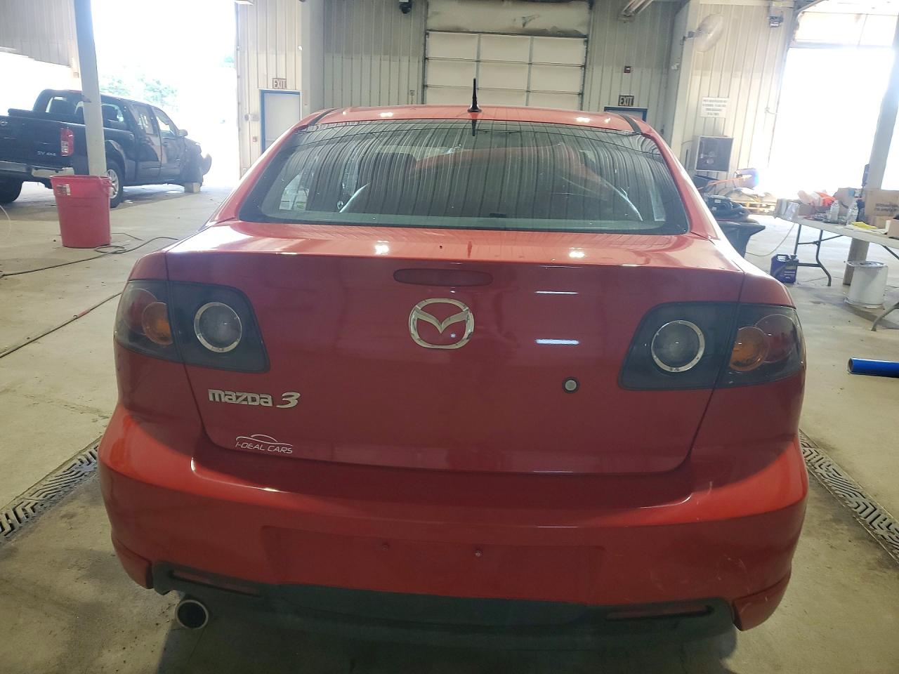 2005 Mazda 3 S Maroon vin: JM1BK323651259539