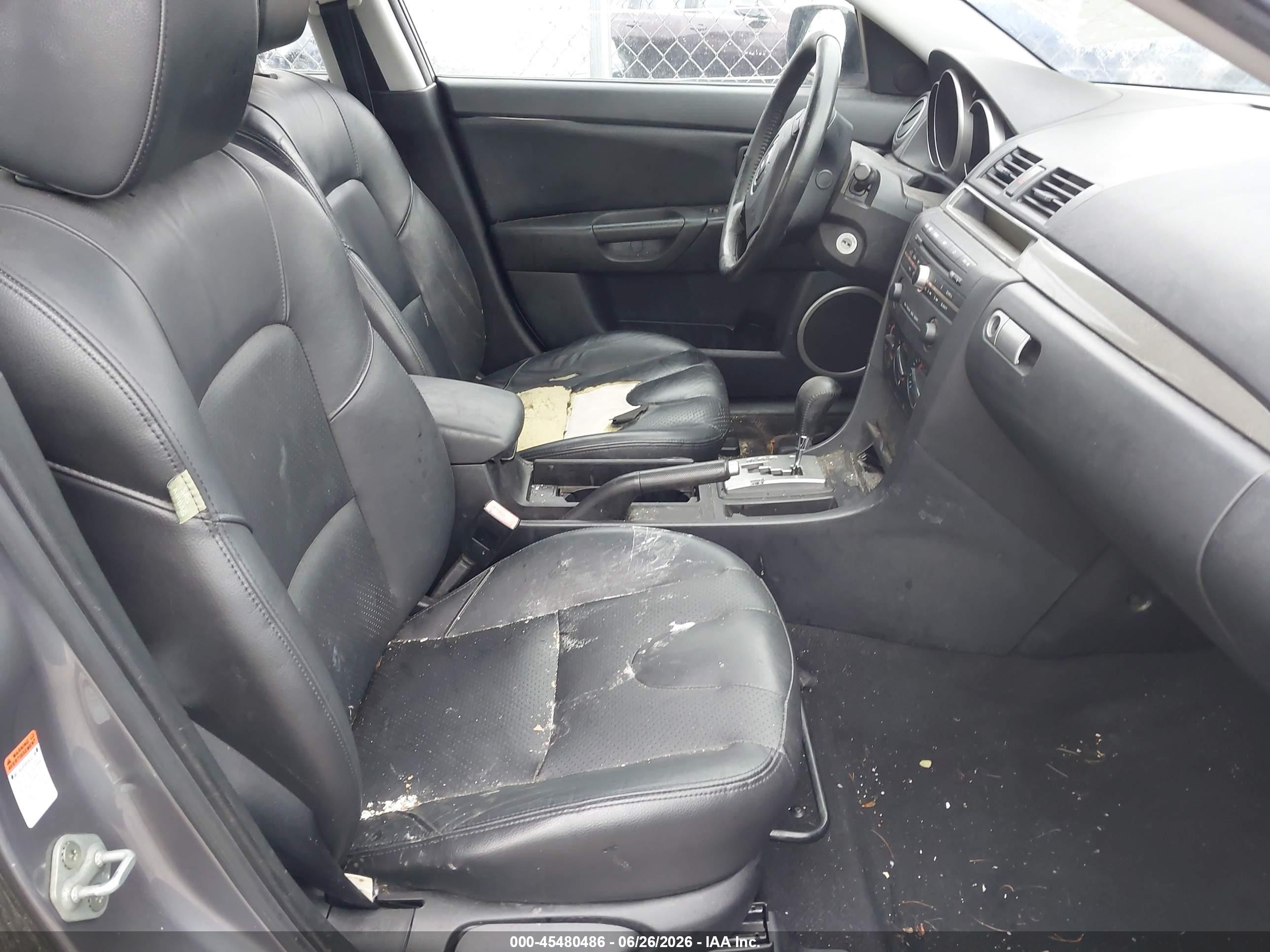 2005 Mazda Mazda3 S Gray vin: JM1BK323651312336