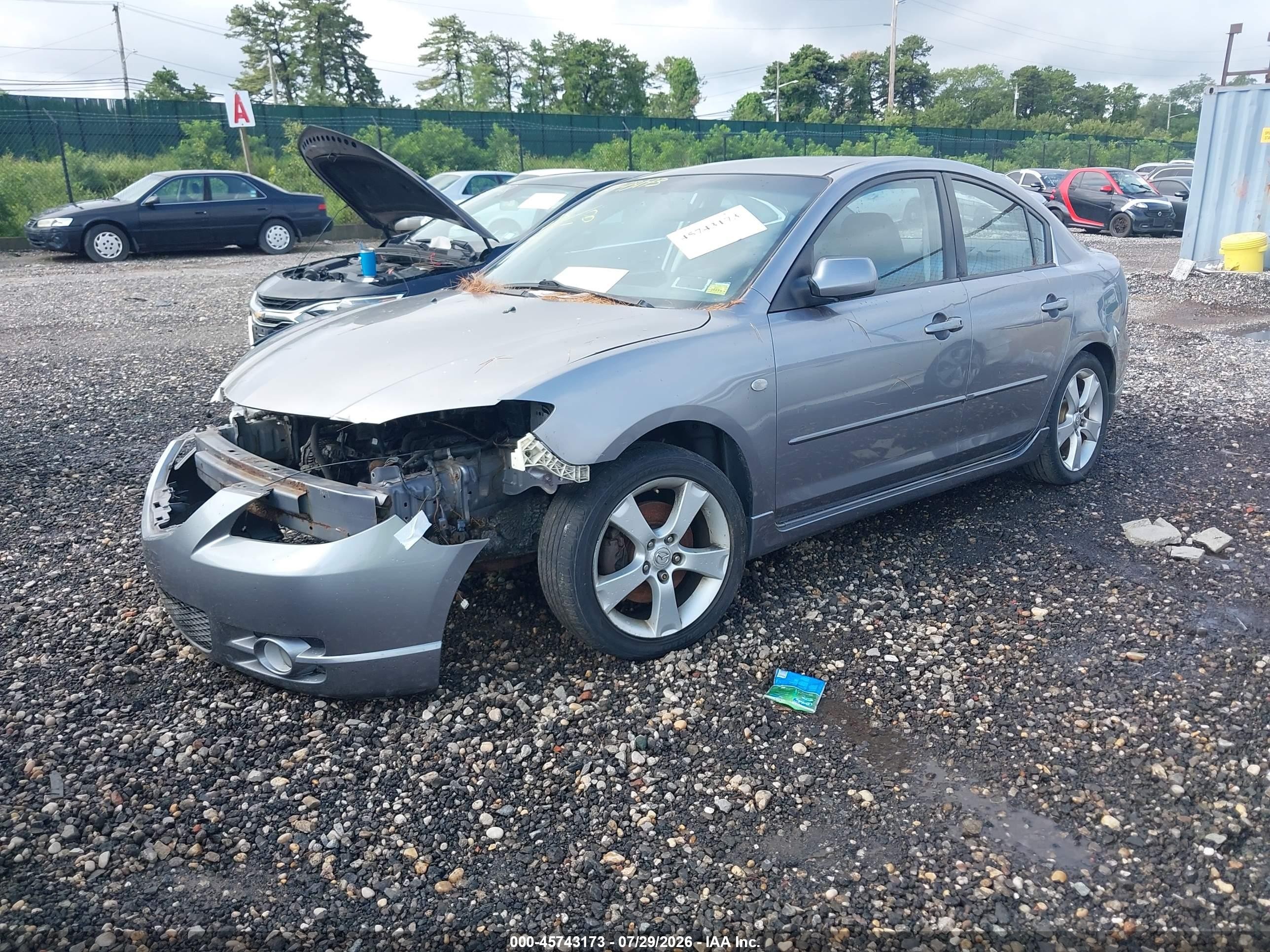 2005 Mazda Mazda3 S Gray vin: JM1BK323651312966