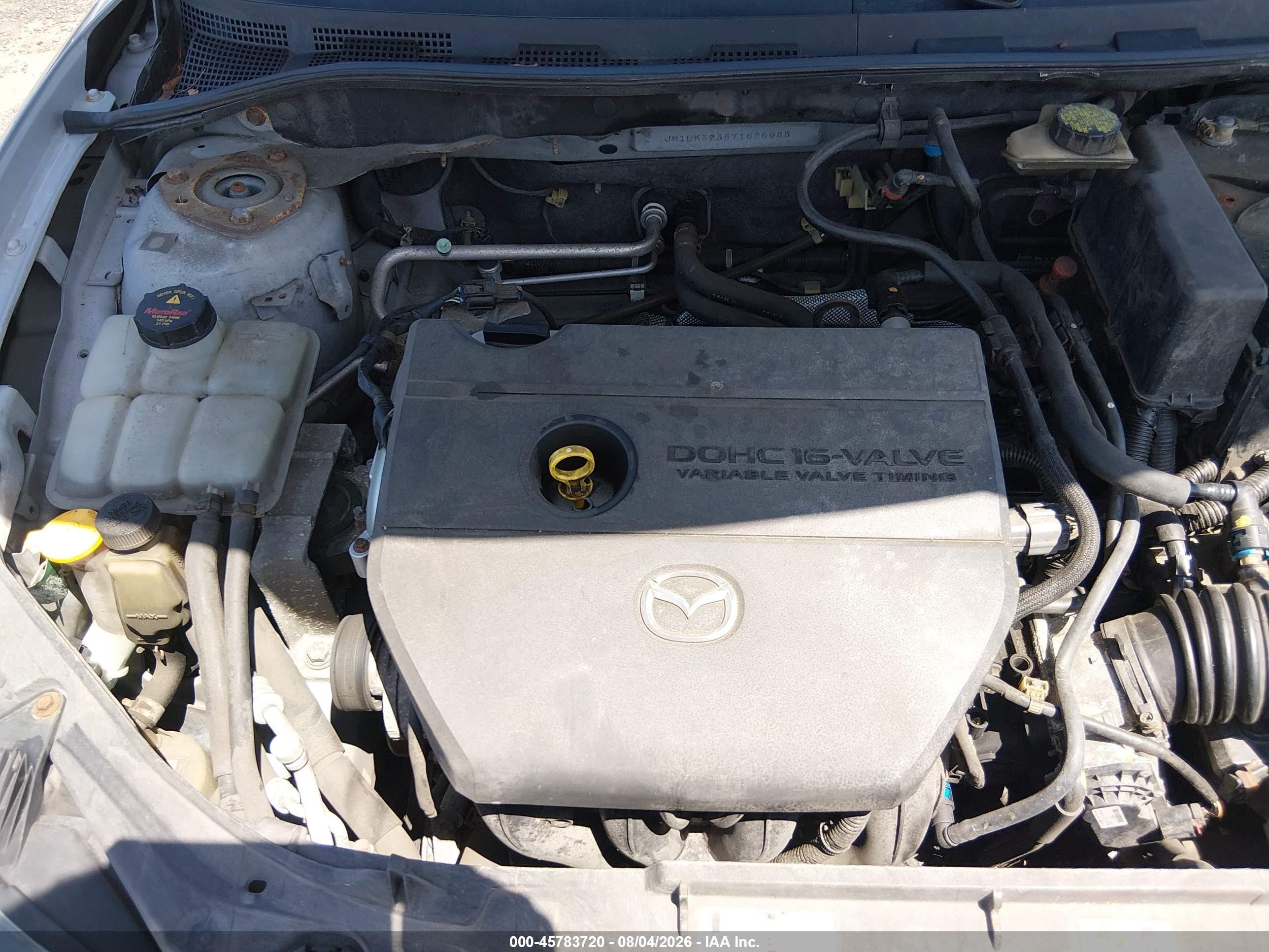 2007 Mazda Mazda3 S Touring Серебряный vin: JM1BK323671626085
