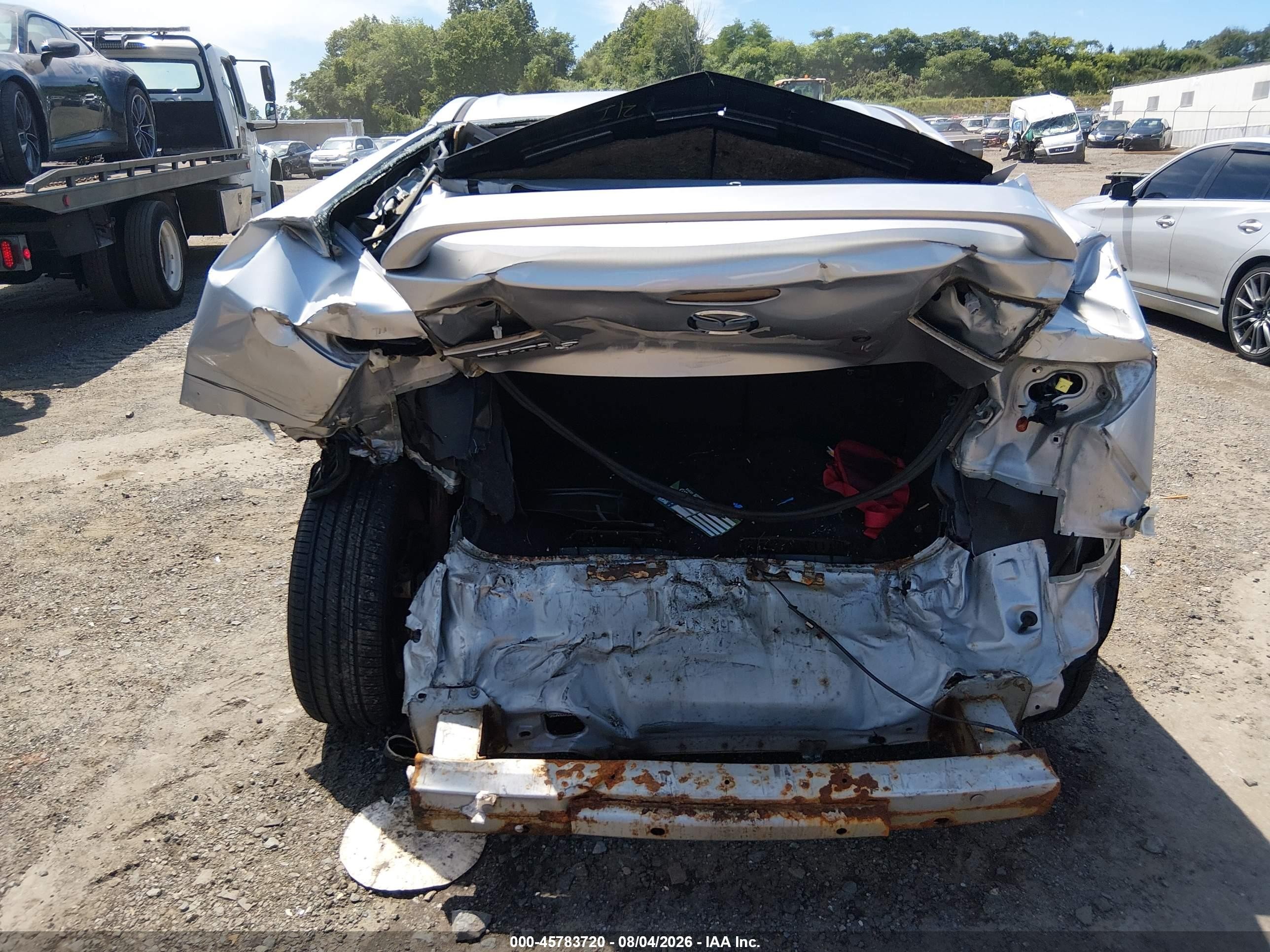 2007 Mazda Mazda3 S Touring Серебряный vin: JM1BK323671626085