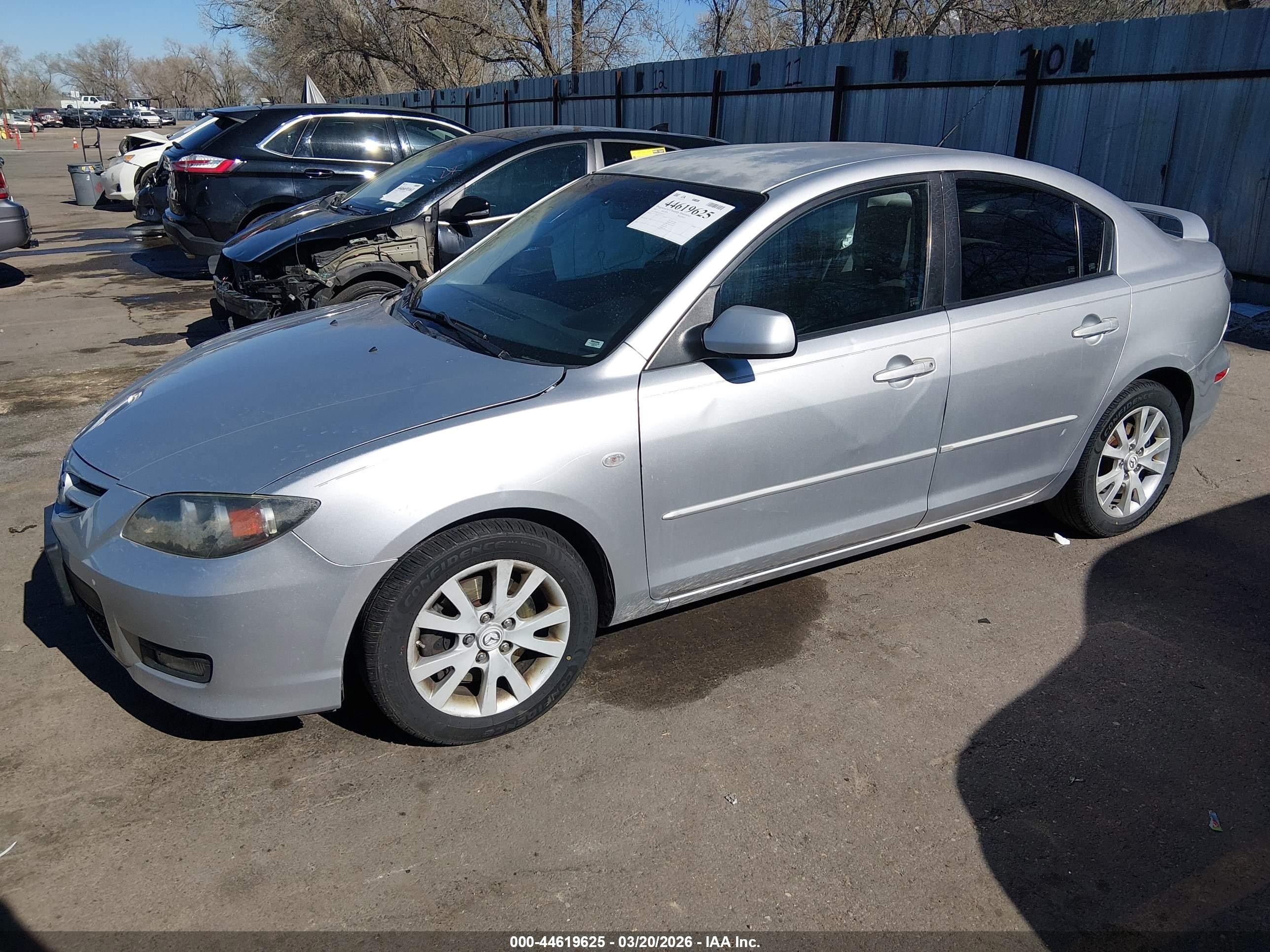 2007 Mazda Mazda3 S Sport Silver vin: JM1BK323671675111