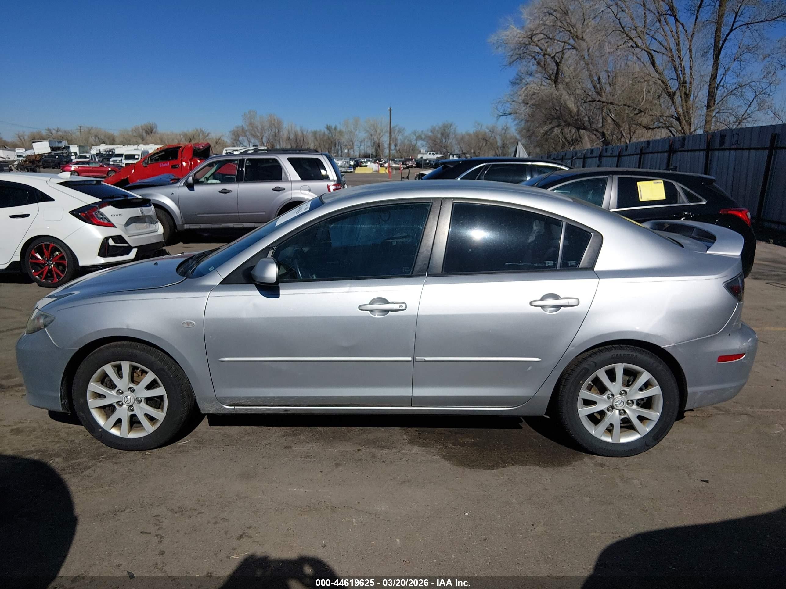 2007 Mazda Mazda3 S Sport Silver vin: JM1BK323671675111