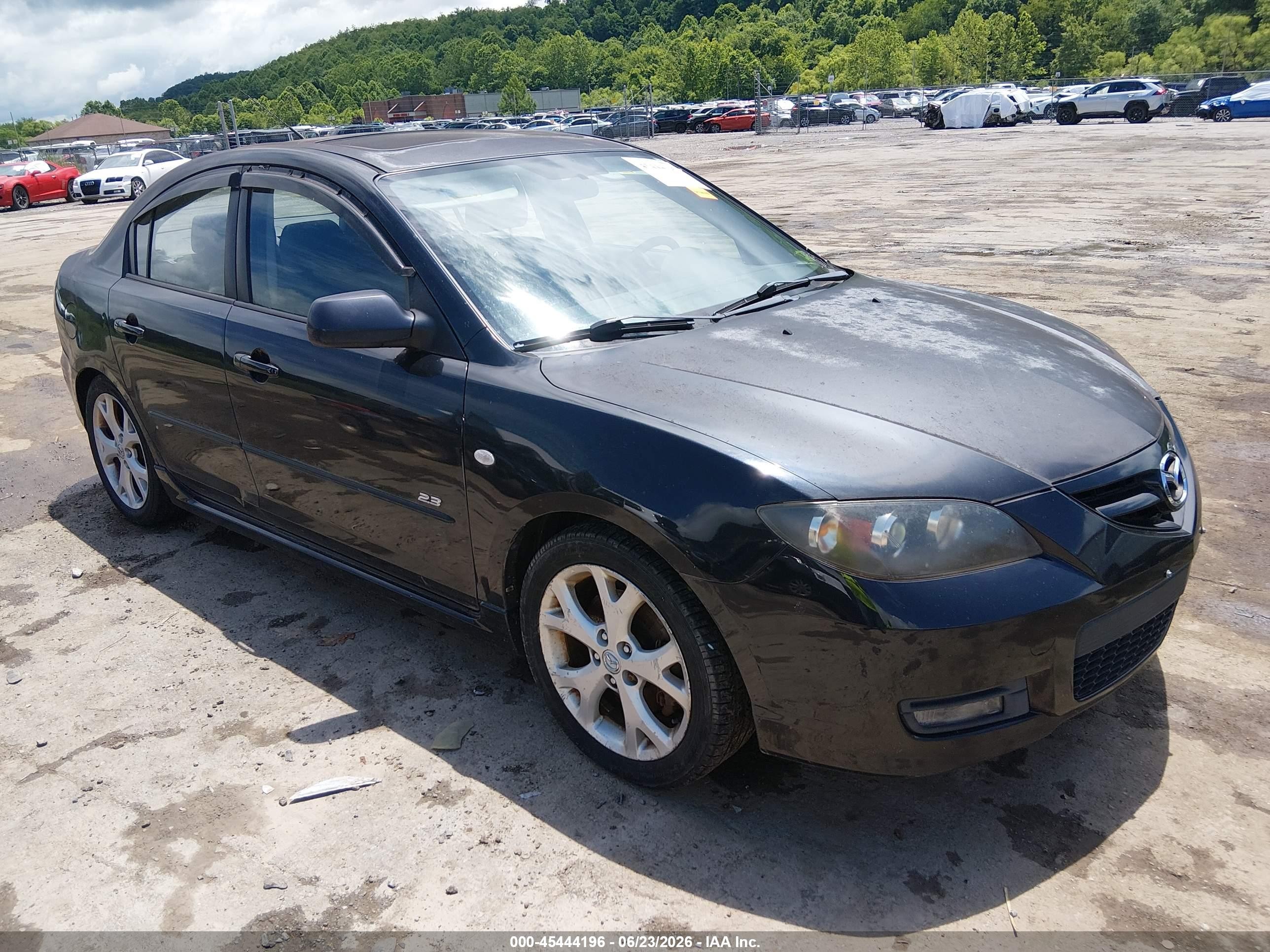 2008 Mazda Mazda3 S Touring Black vin: JM1BK323681802604
