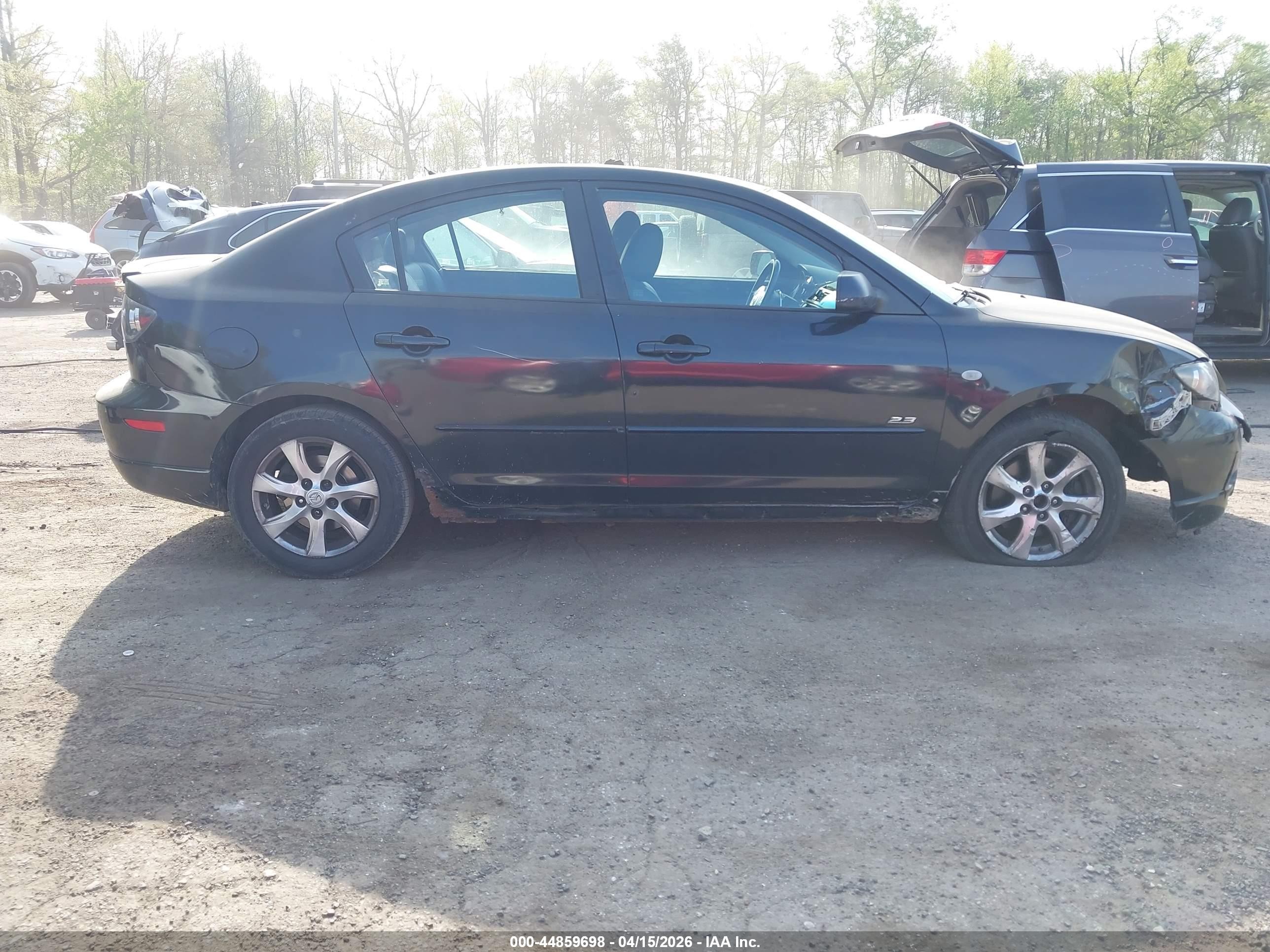 2004 Mazda Mazda3 S Black vin: JM1BK323841215654