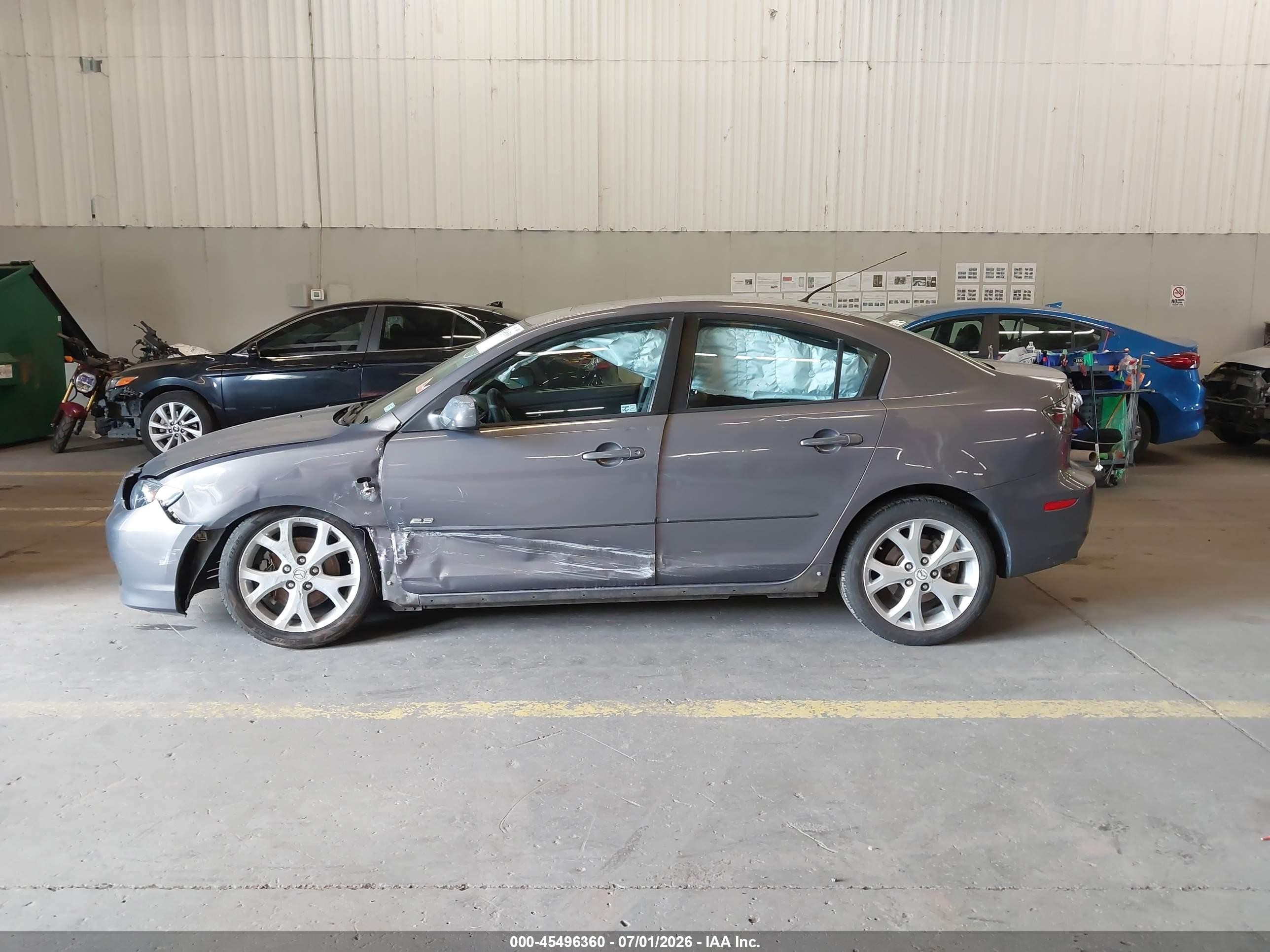 2007 Mazda Mazda3 S Touring Gray vin: JM1BK323871660190