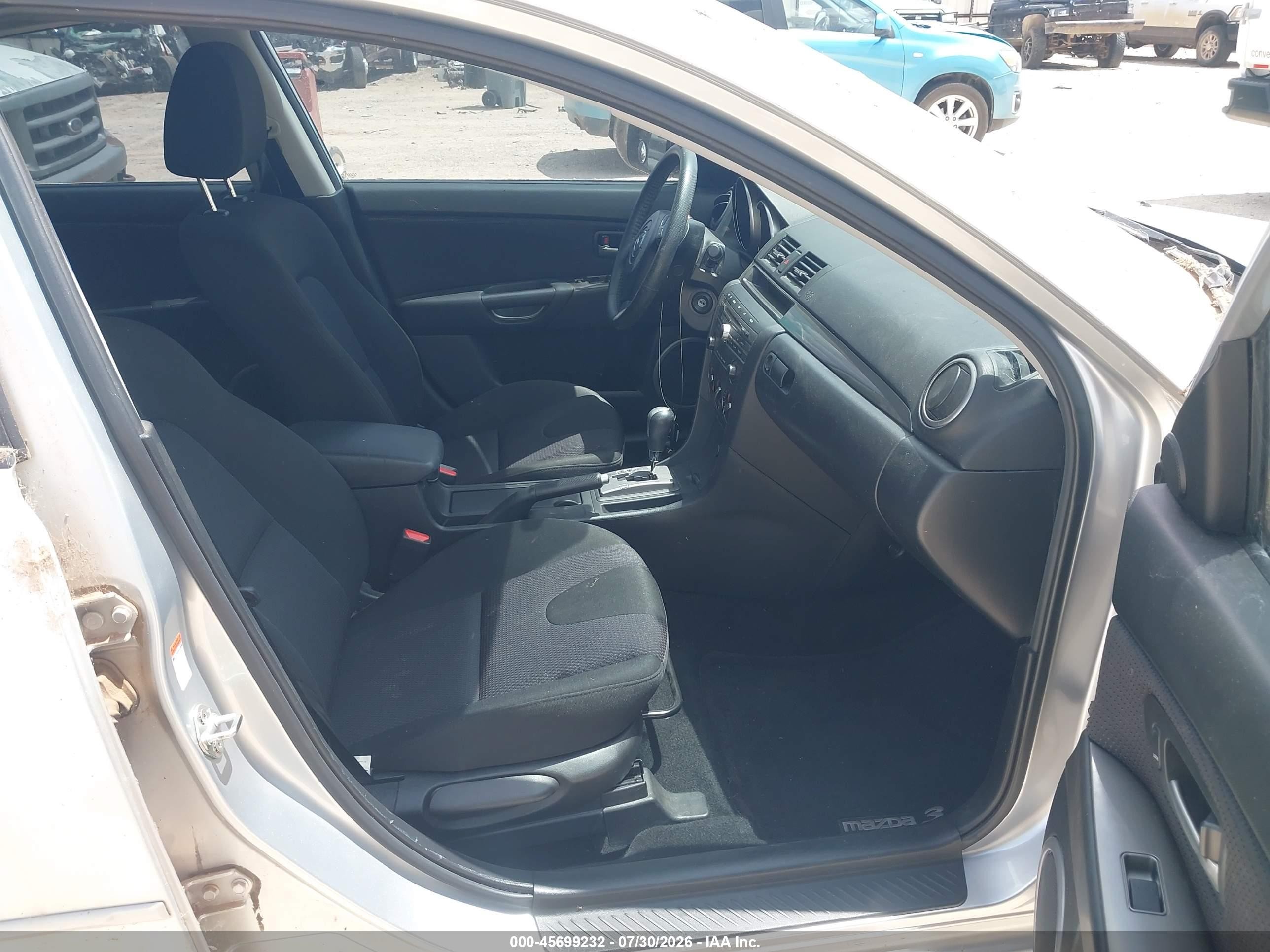 2008 Mazda Mazda3 S Touring Silver vin: JM1BK323881777947