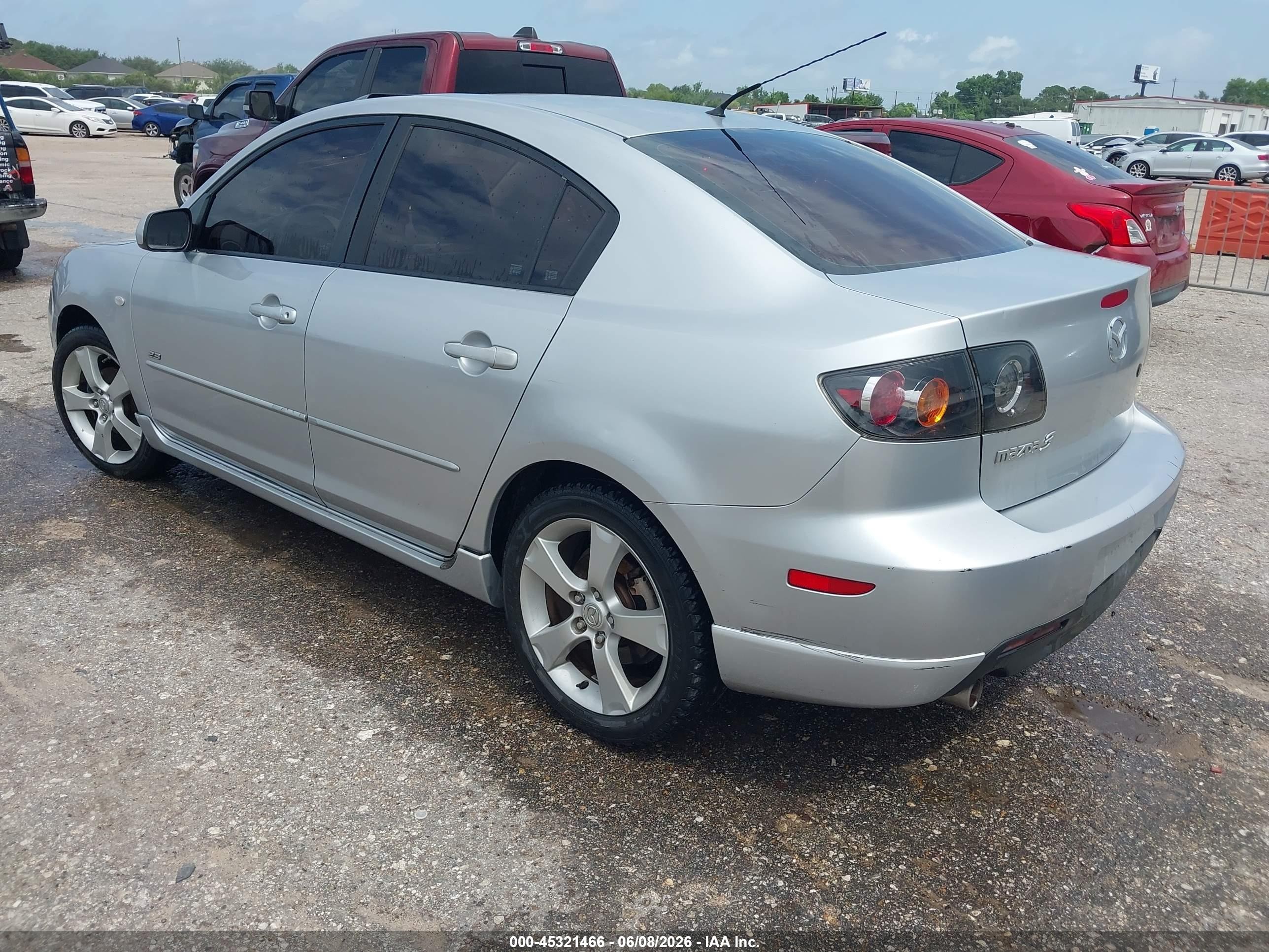2006 Mazda Mazda3 S Grand Touring Silver vin: JM1BK323X61509303