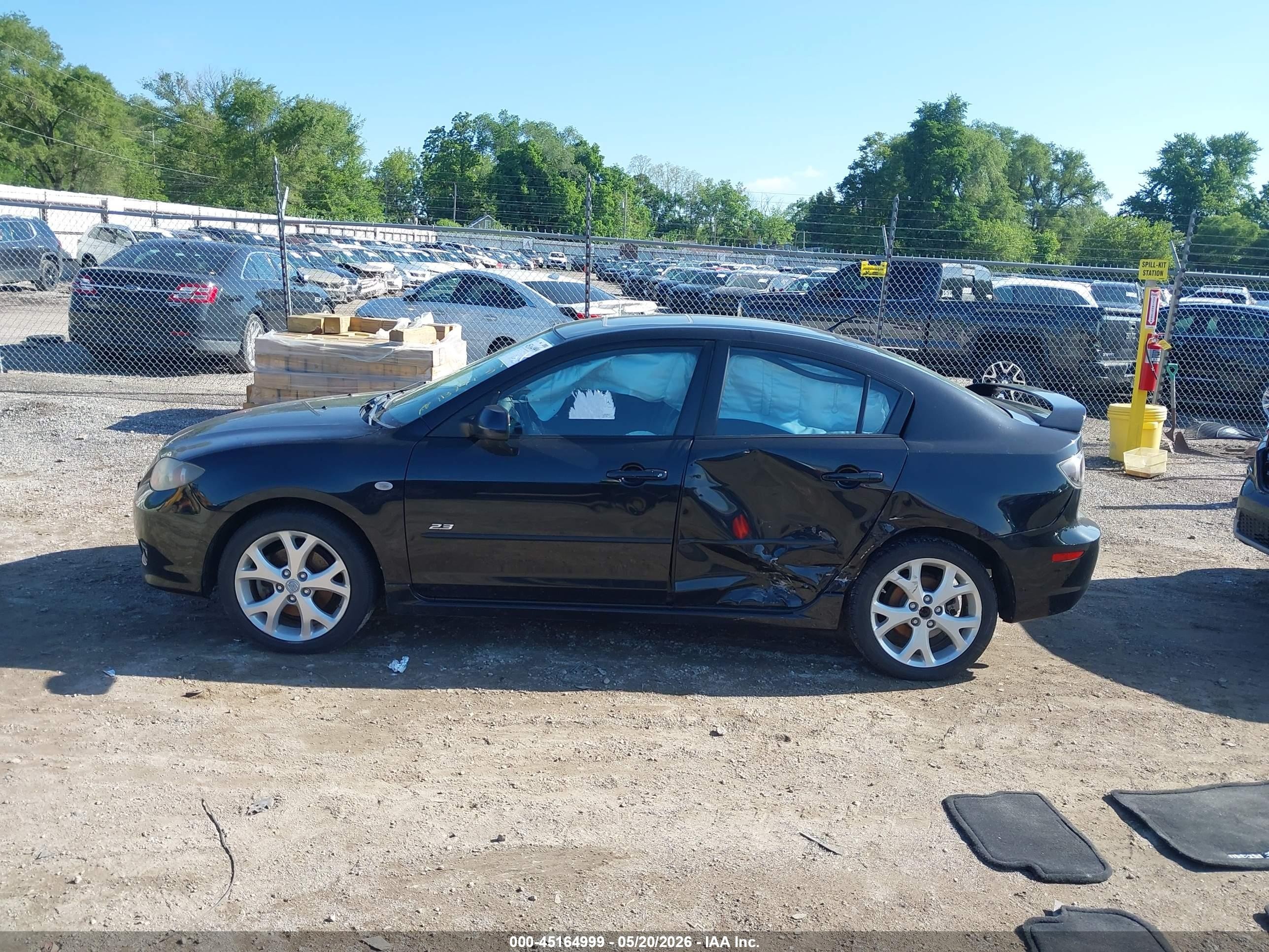 2008 Mazda Mazda3 S Grand Touring Black vin: JM1BK323X81113794