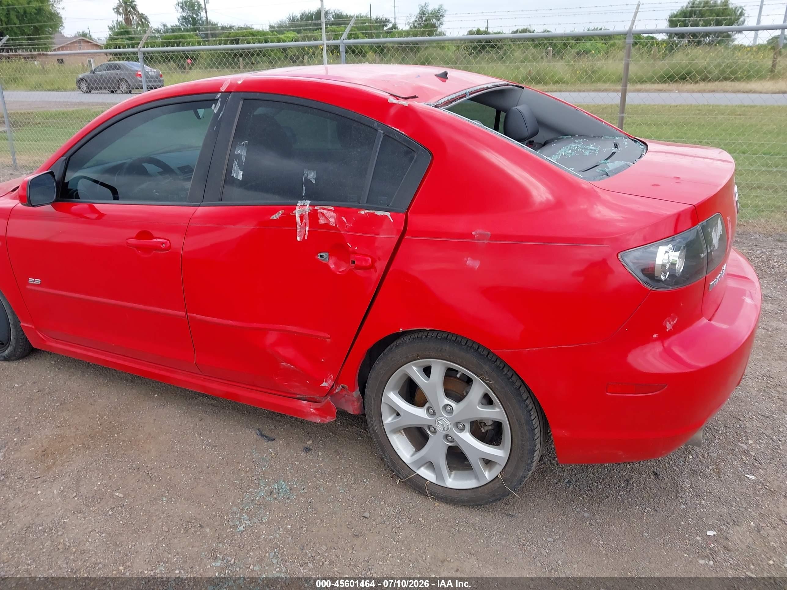 2008 Mazda Mazda3 S Grand Touring Red vin: JM1BK323X81850588