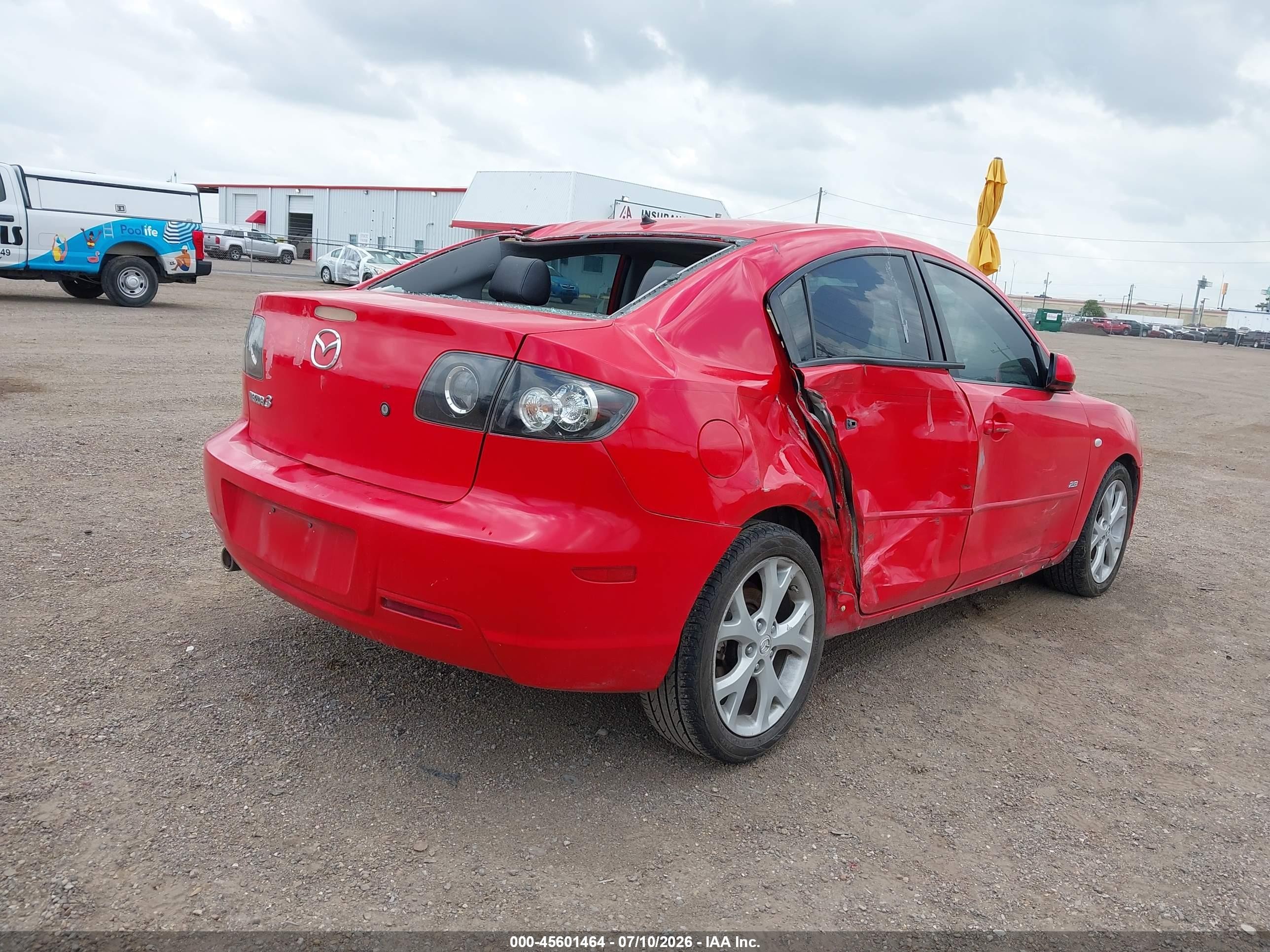 2008 Mazda Mazda3 S Grand Touring Red vin: JM1BK323X81850588