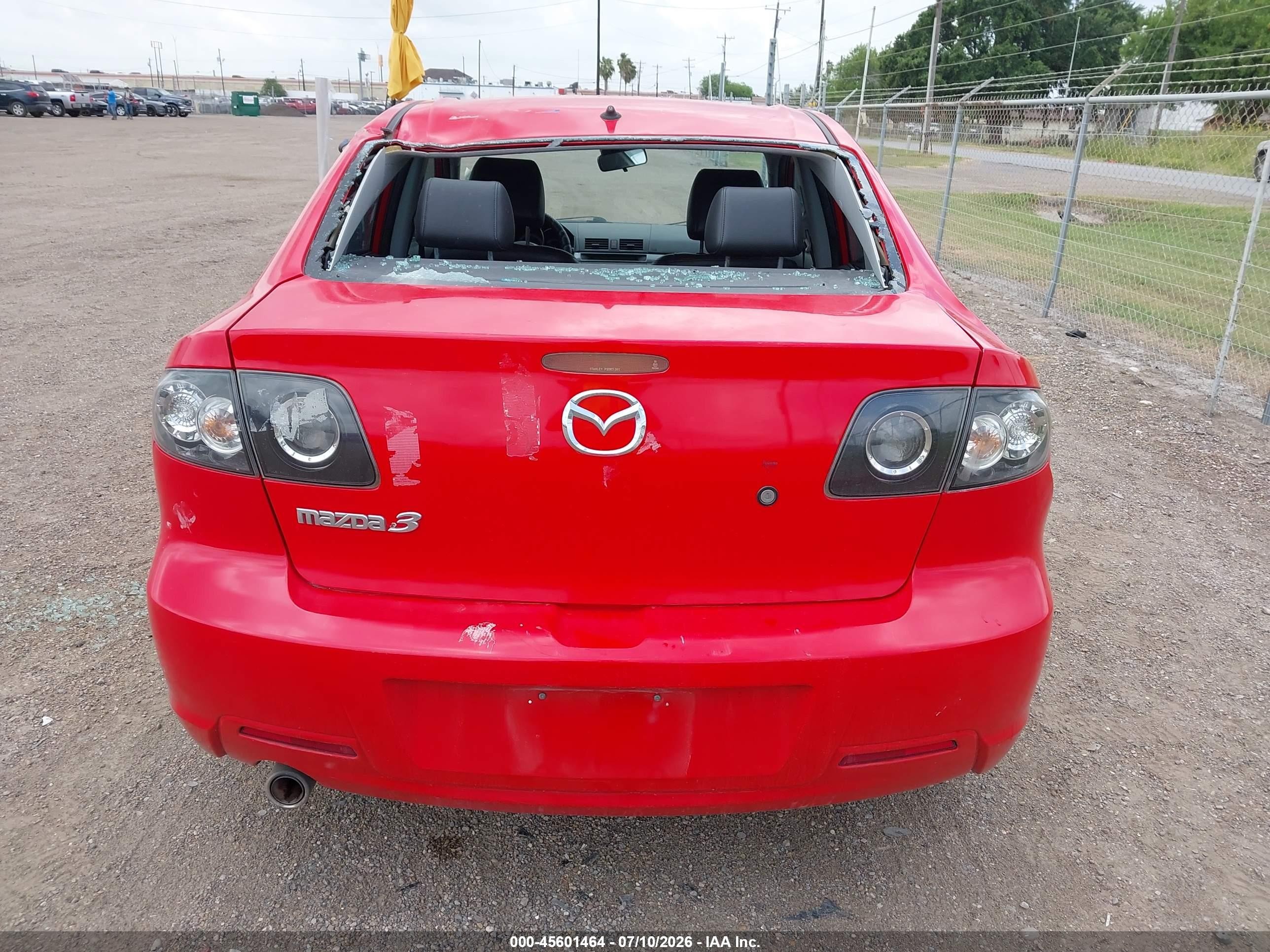2008 Mazda Mazda3 S Grand Touring Red vin: JM1BK323X81850588