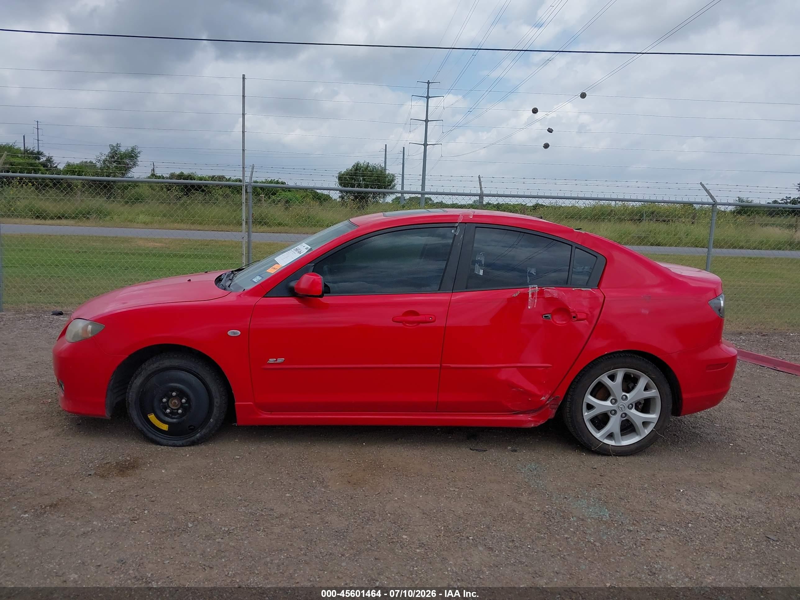2008 Mazda Mazda3 S Grand Touring Red vin: JM1BK323X81850588