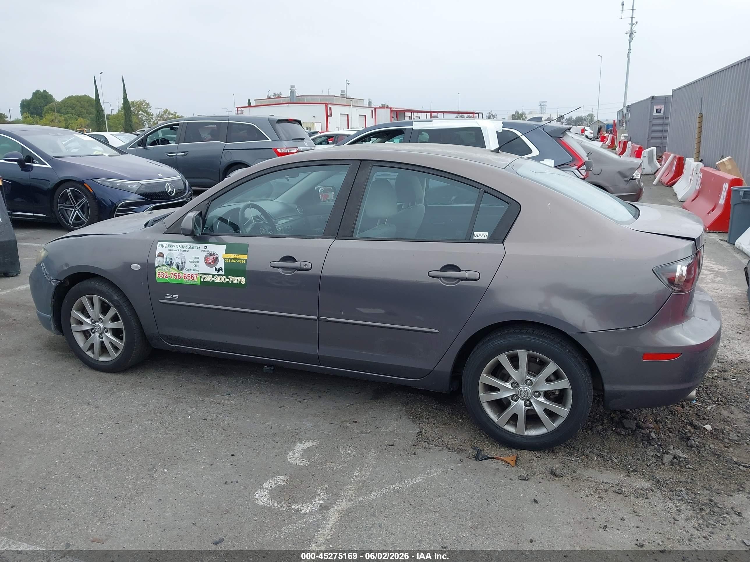 2007 Mazda Mazda3 S Sport Gray vin: JM1BK324171660511