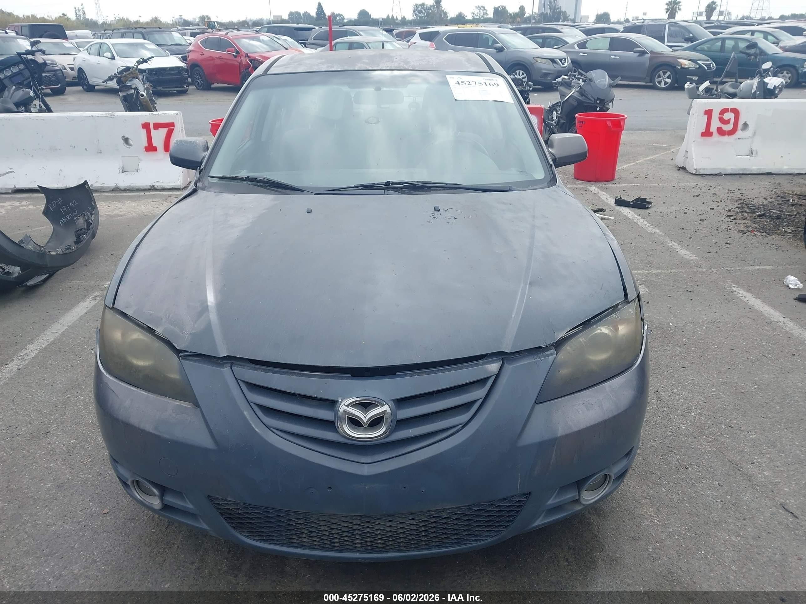 2007 Mazda Mazda3 S Sport Gray vin: JM1BK324171660511