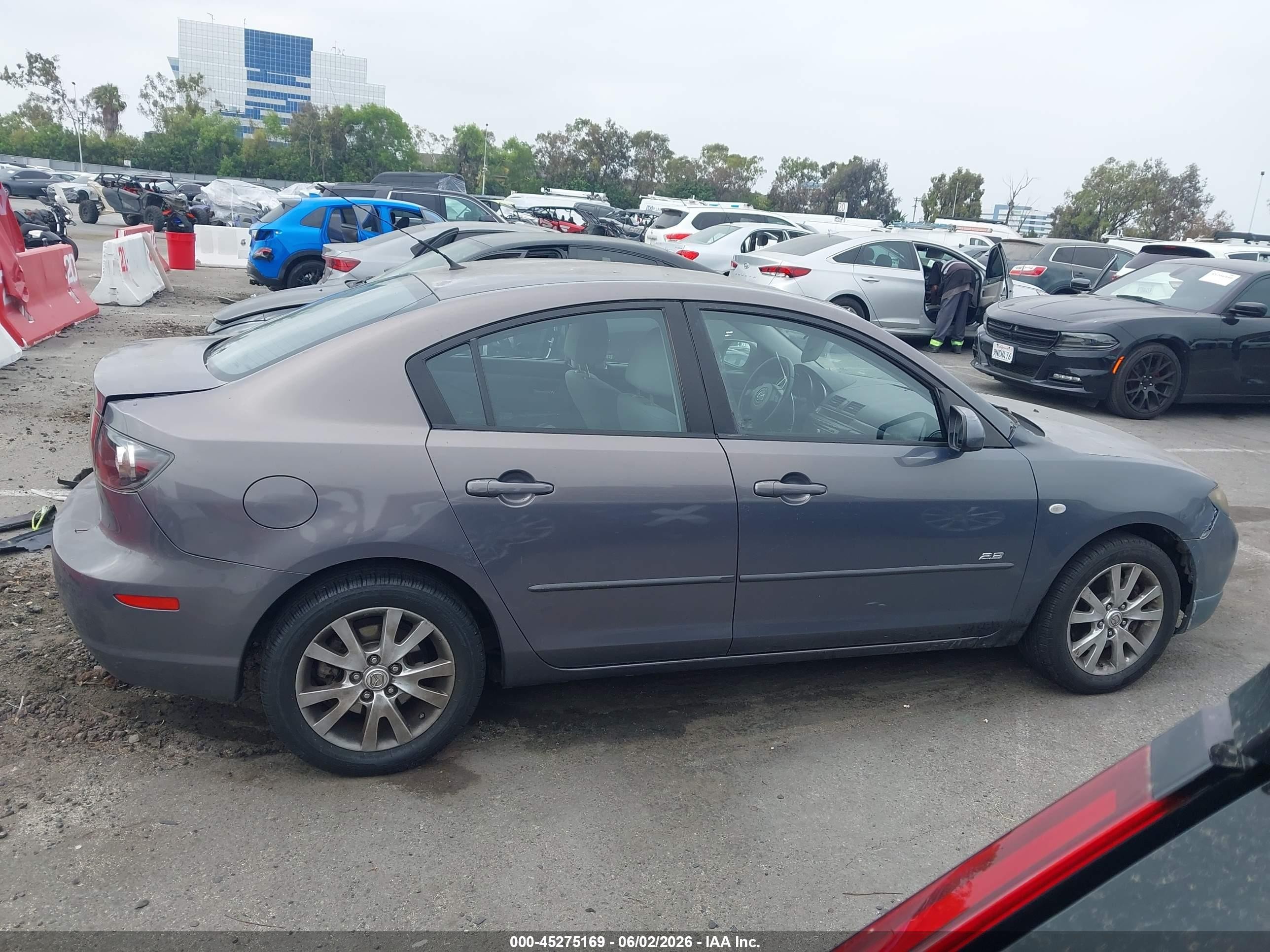 2007 Mazda Mazda3 S Sport Gray vin: JM1BK324171660511