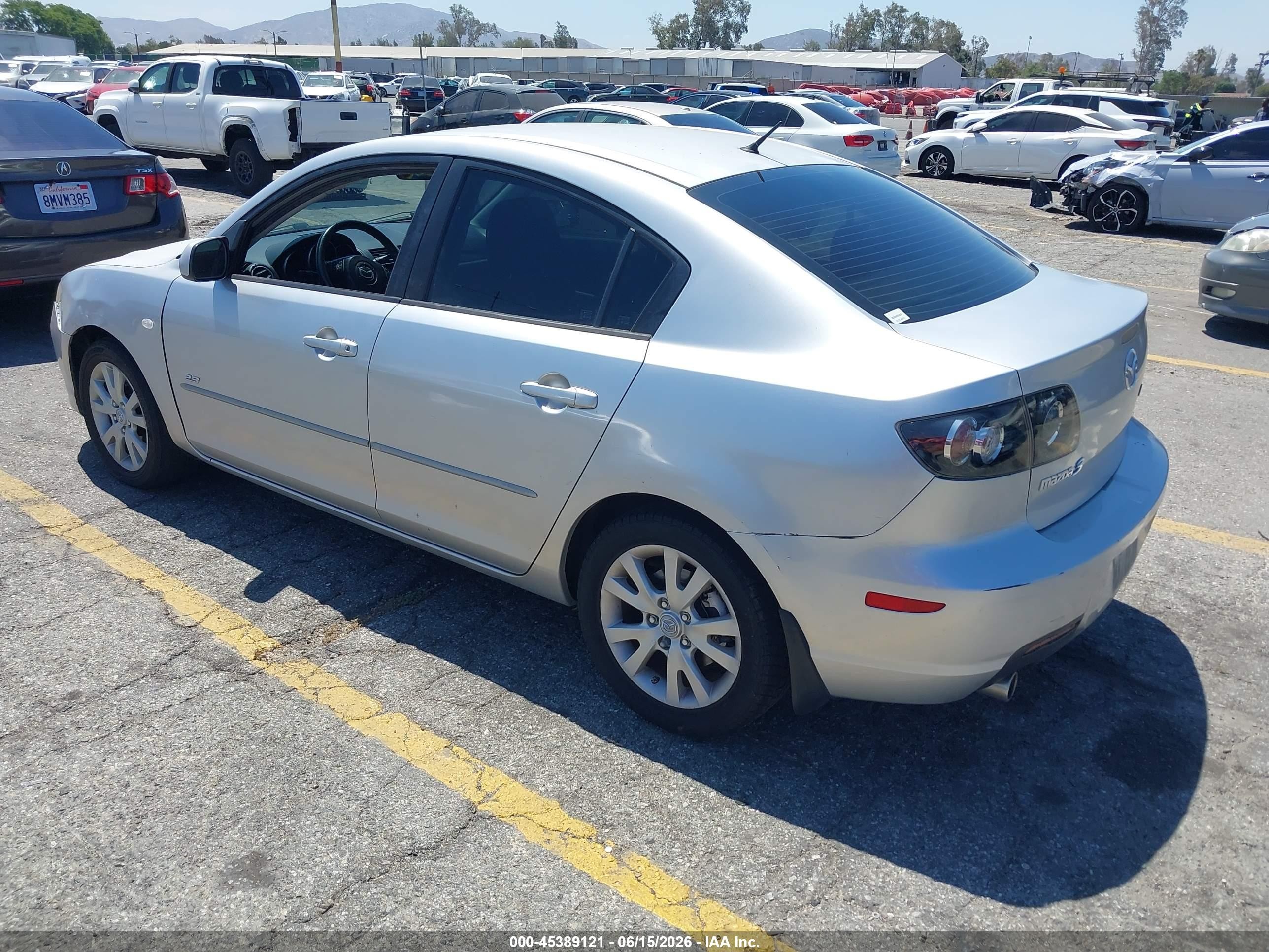 2008 Mazda Mazda3 S Sport Silver vin: JM1BK324181852254