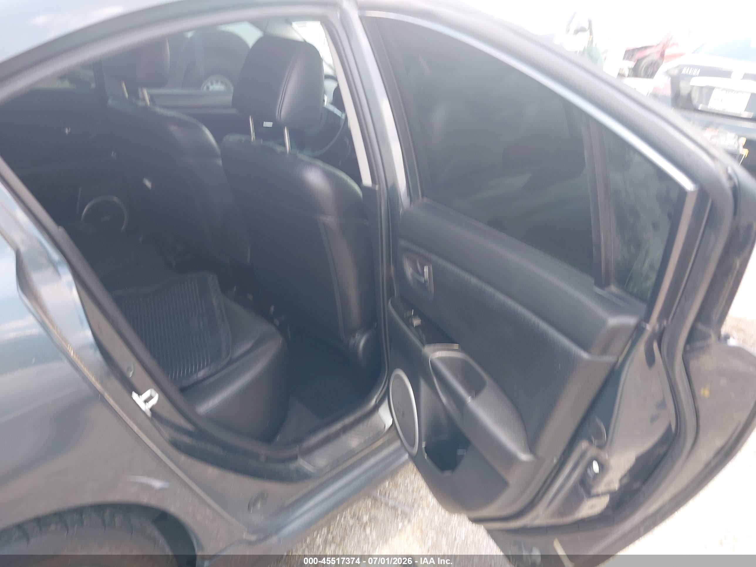 2008 Mazda Mazda3 S Grand Touring Black vin: JM1BK324381173084