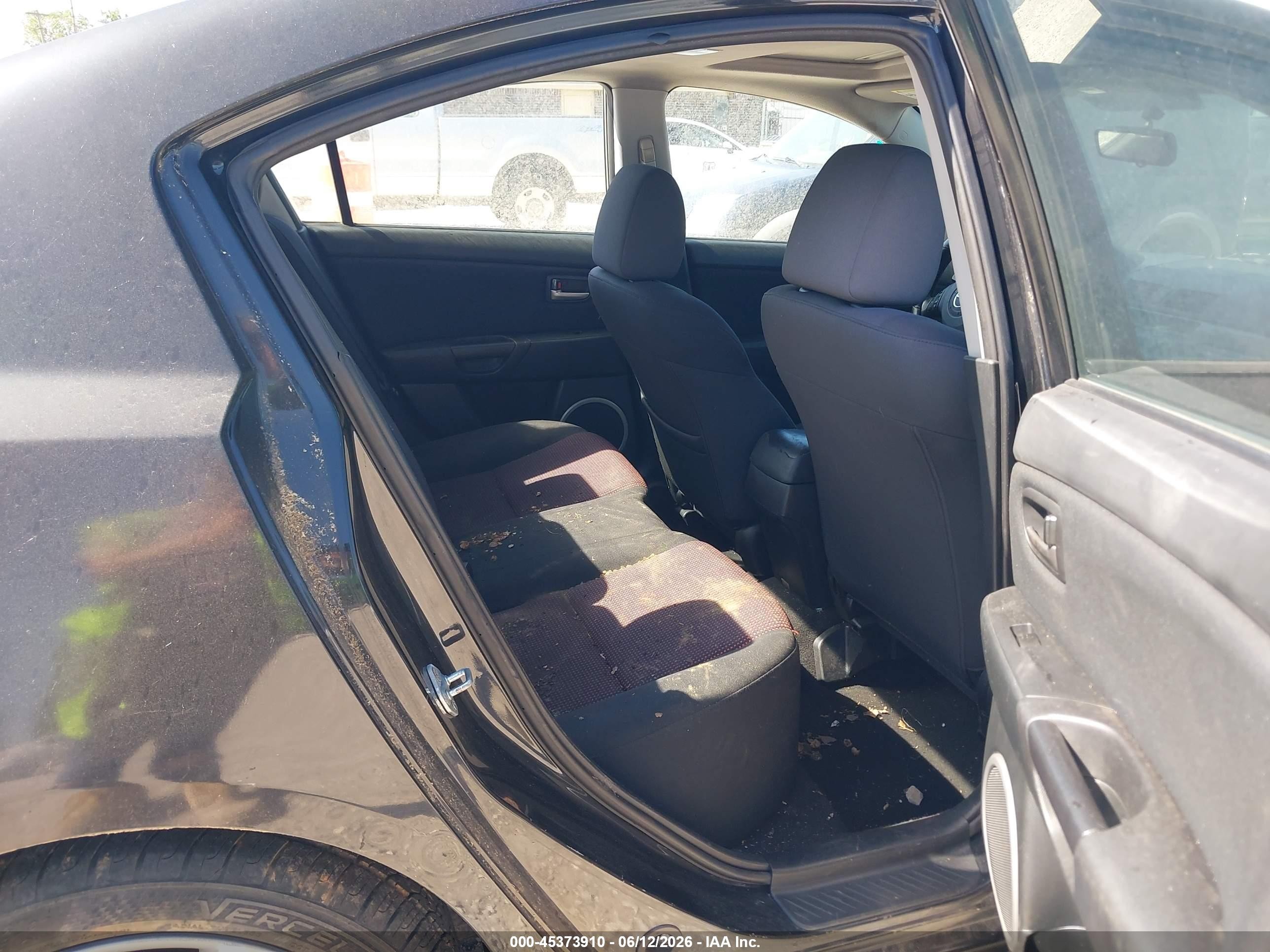 2006 Mazda Mazda3 S Touring Черный vin: JM1BK324461539907