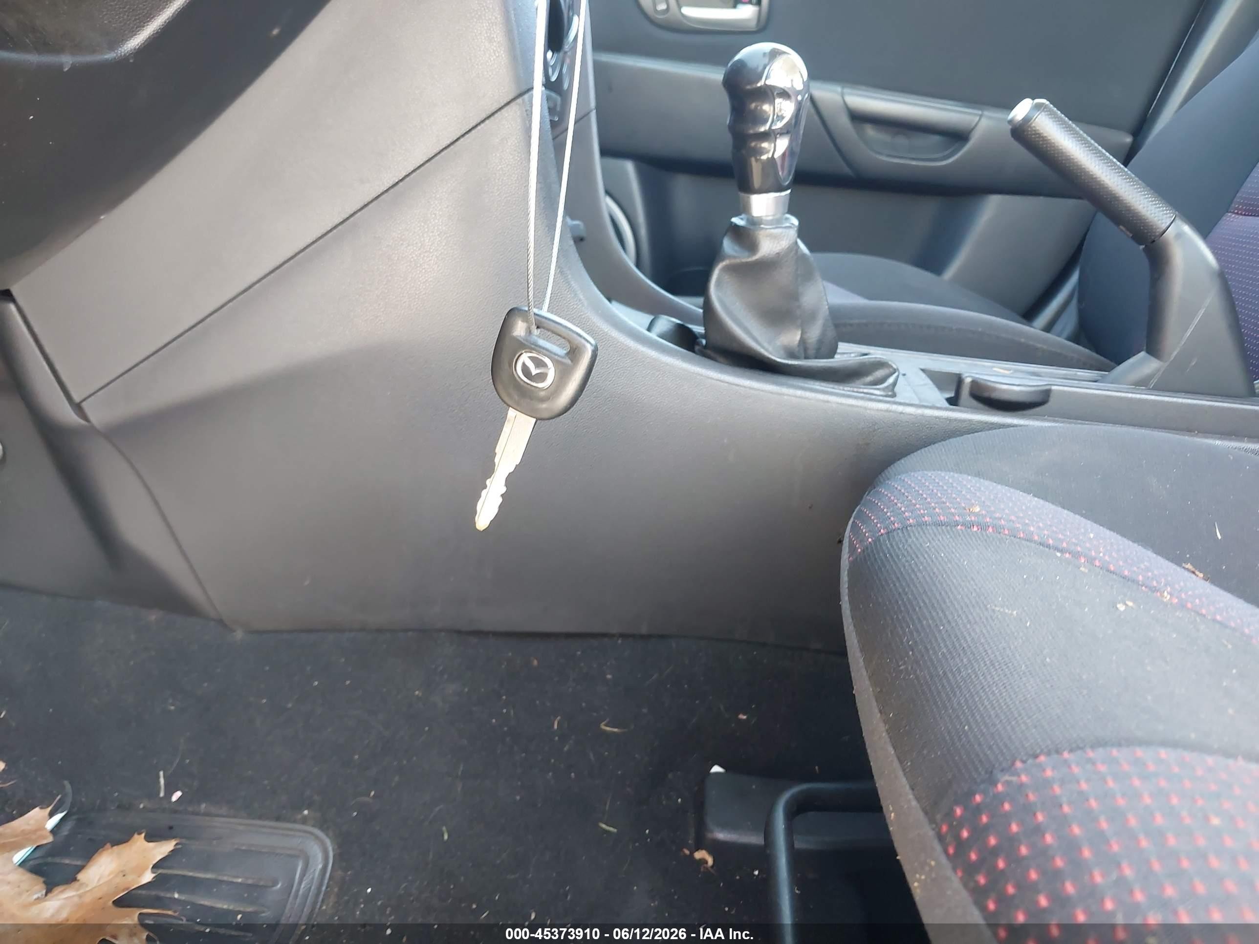 2006 Mazda Mazda3 S Touring Черный vin: JM1BK324461539907