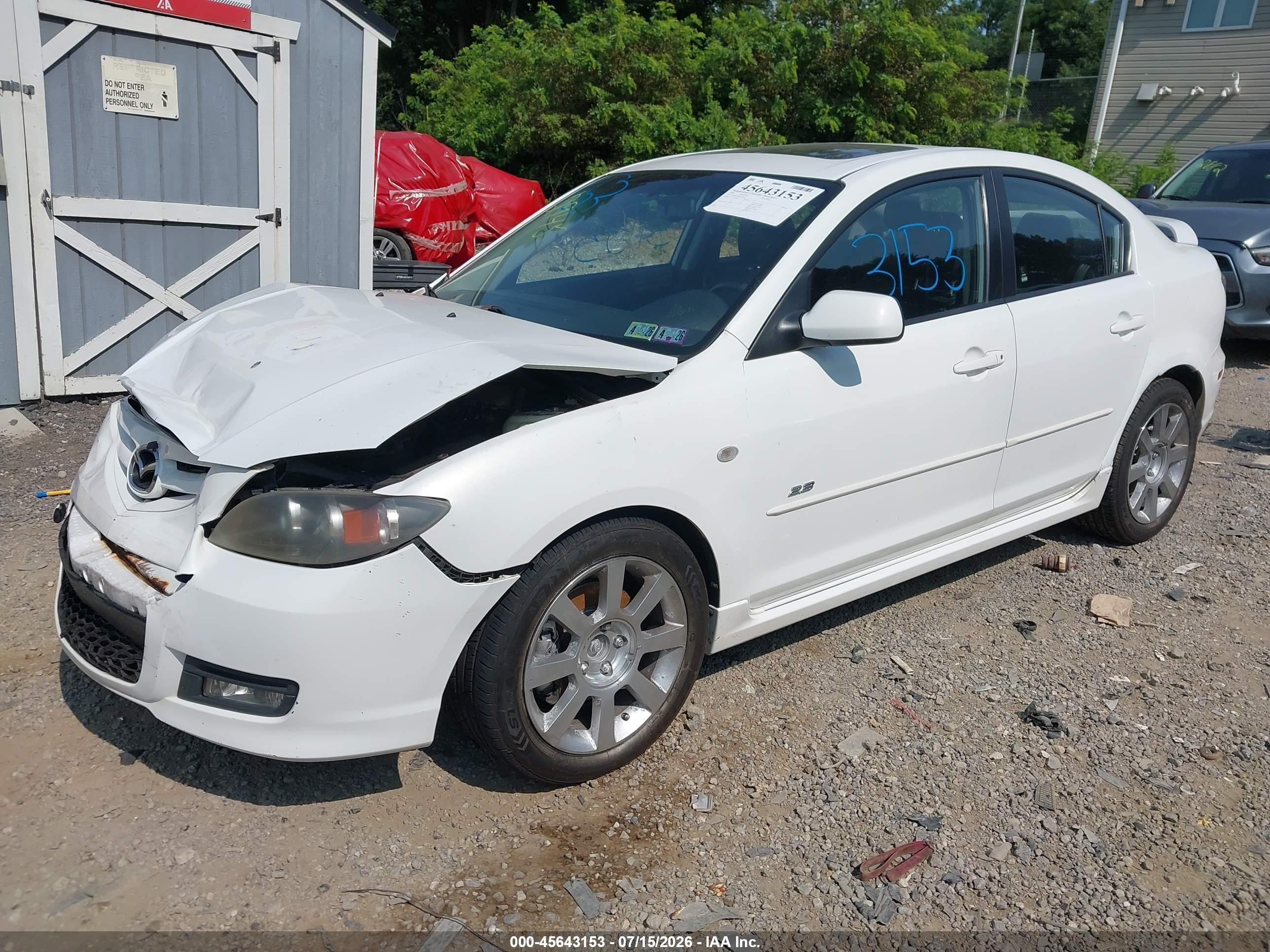 2008 Mazda Mazda3 S Touring White vin: JM1BK324581122945