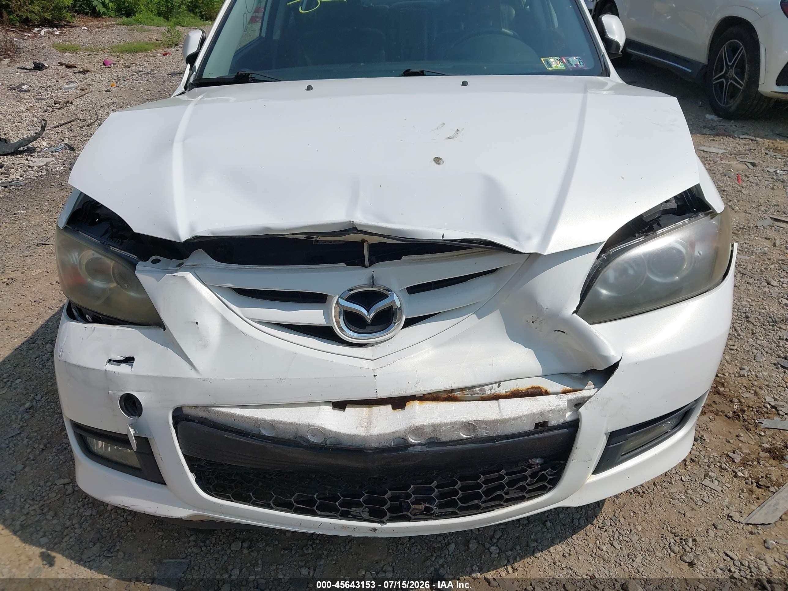 2008 Mazda Mazda3 S Touring White vin: JM1BK324581122945