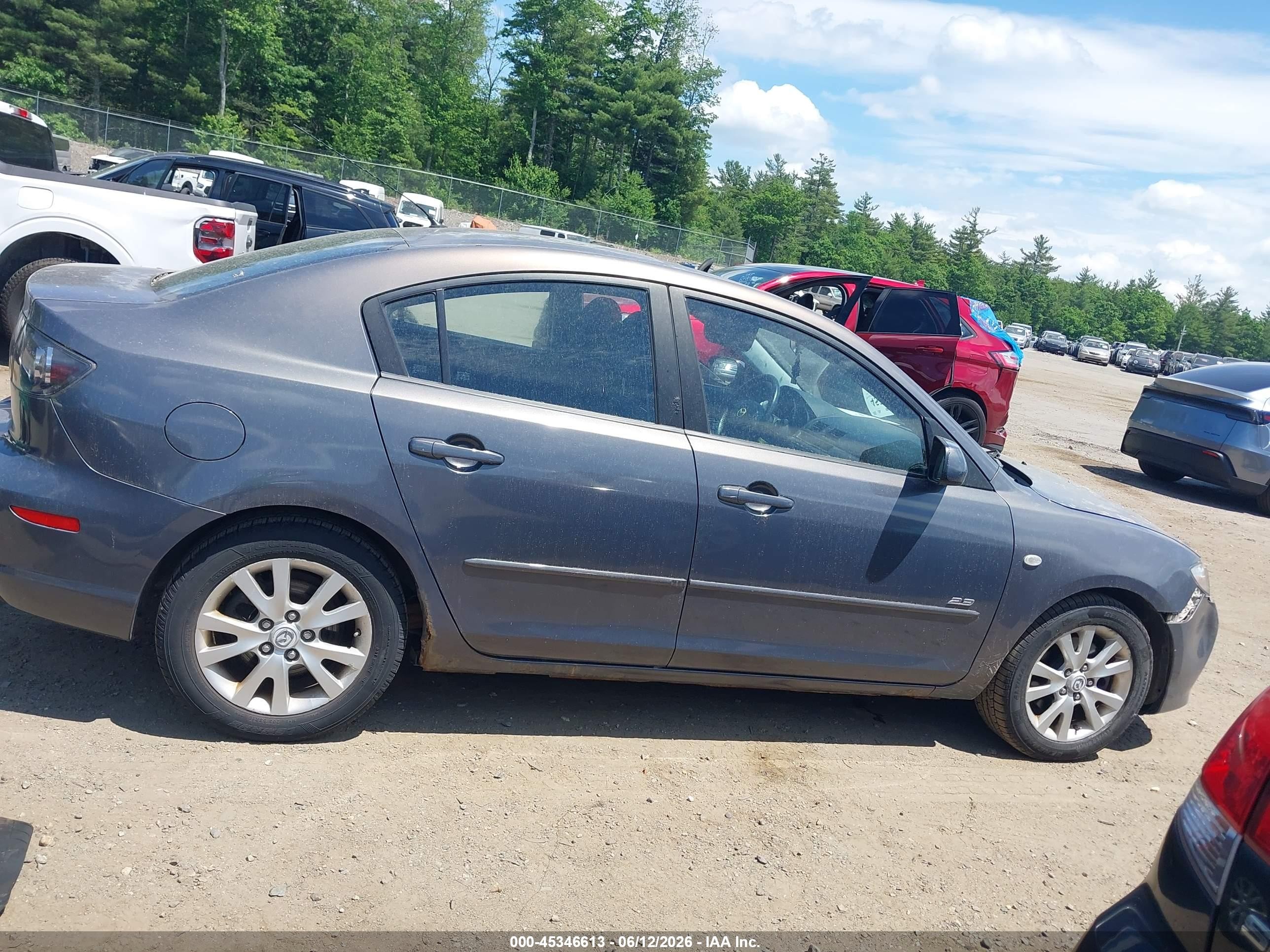 2007 Mazda Mazda3 S Sport Gray vin: JM1BK324771653613