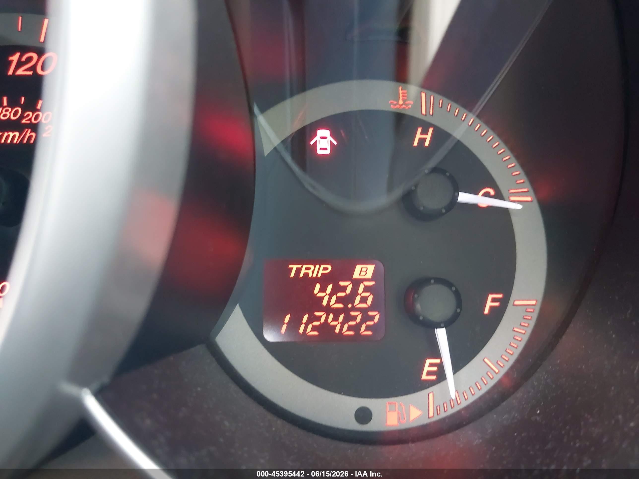 2008 Mazda 3 S Silver vin: JM1BK324781118752
