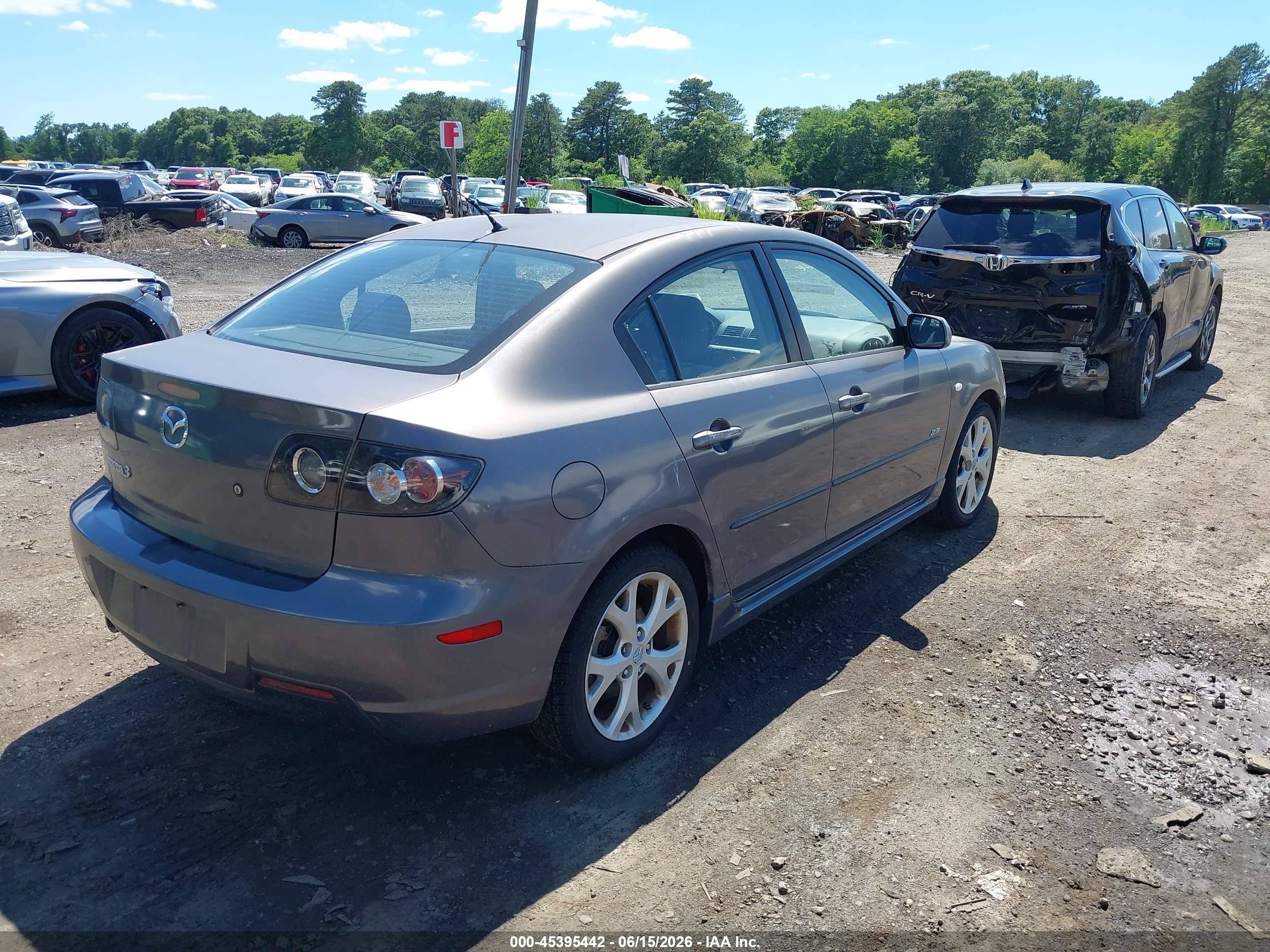 2008 Mazda 3 S Silver vin: JM1BK324781118752