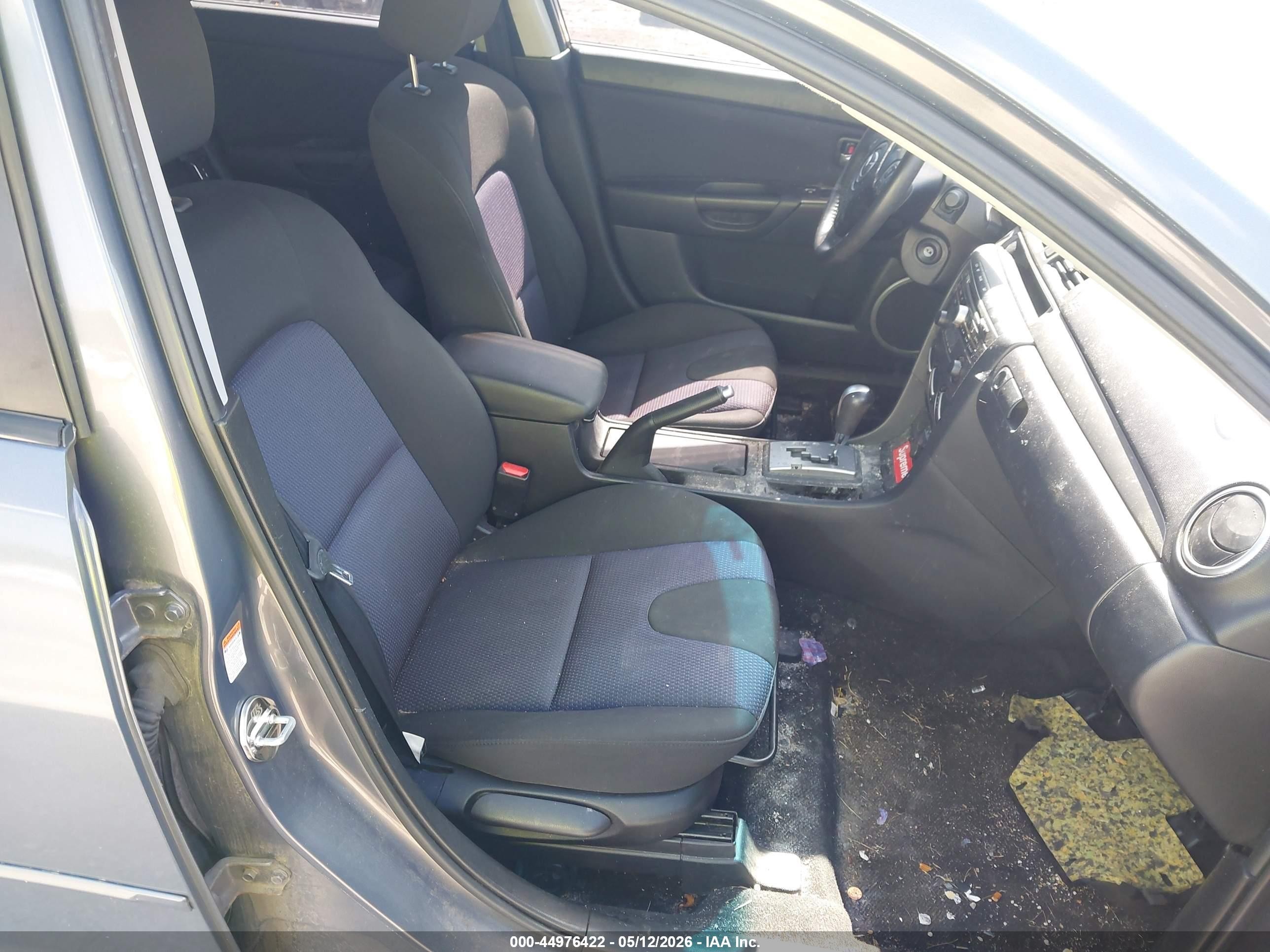 2007 Mazda Mazda3 S Touring Blue vin: JM1BK324971641947