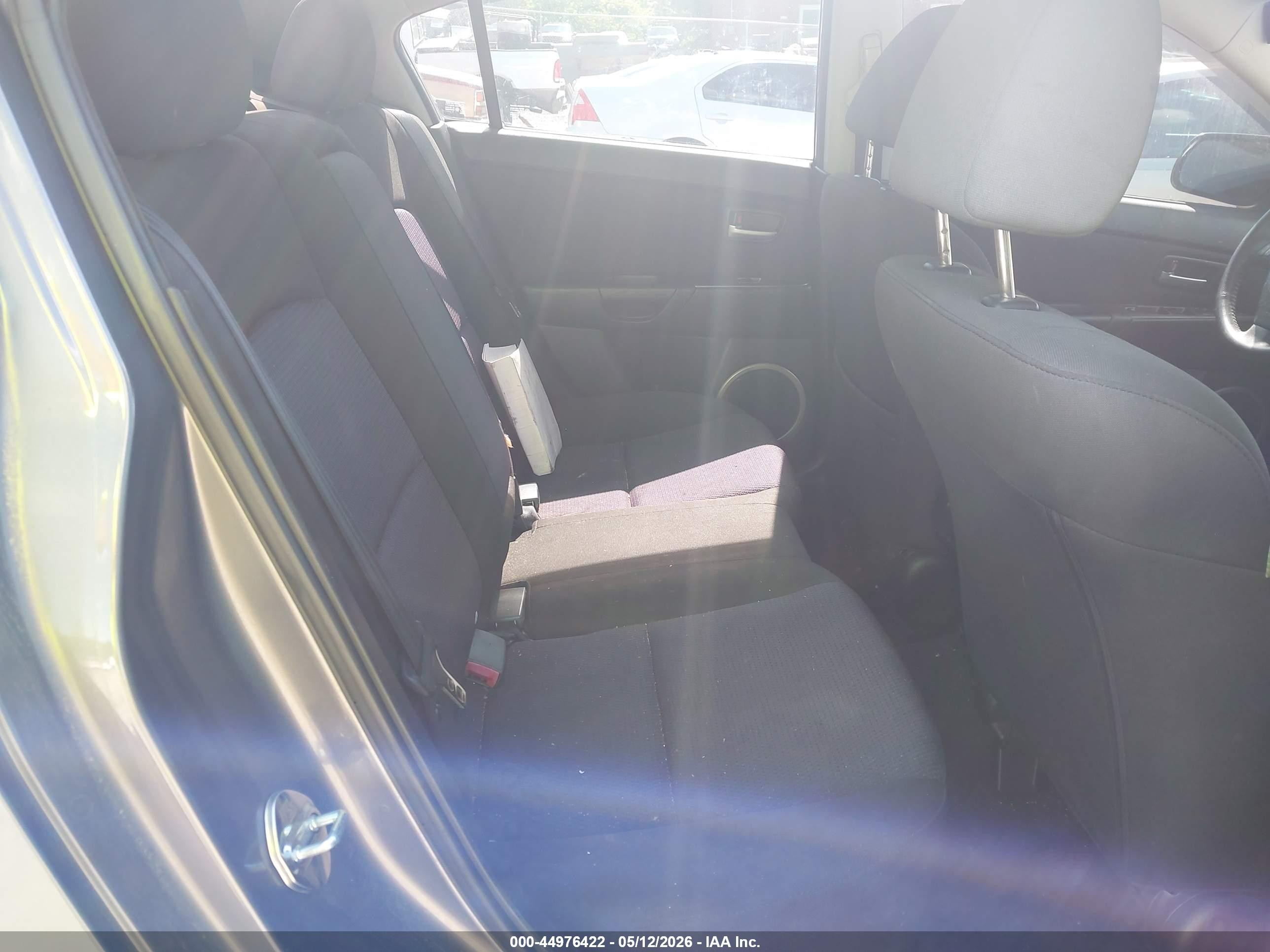 2007 Mazda Mazda3 S Touring Blue vin: JM1BK324971641947