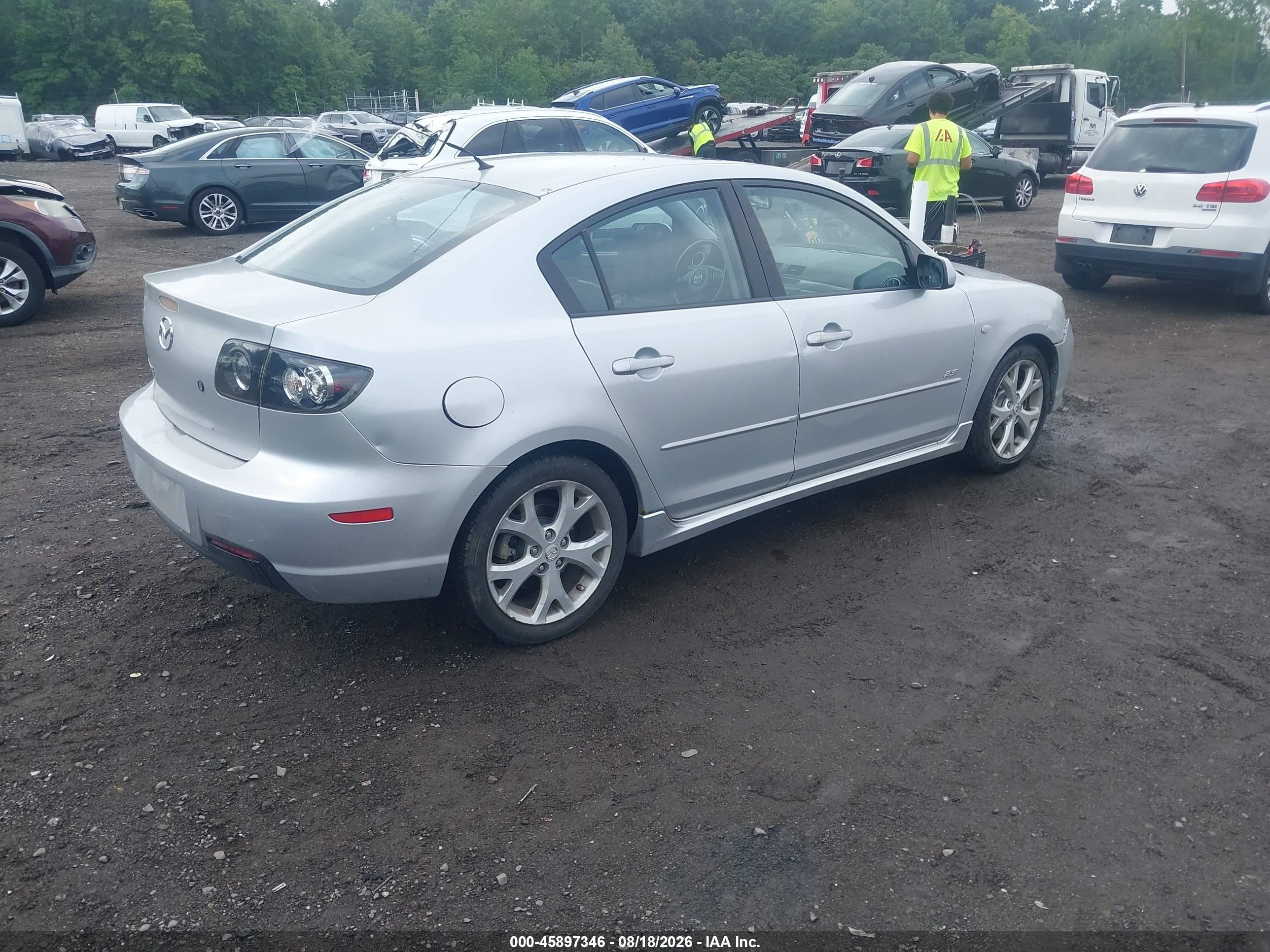2007 Mazda Mazda3 S Grand Touring Серебряный vin: JM1BK324X71623991