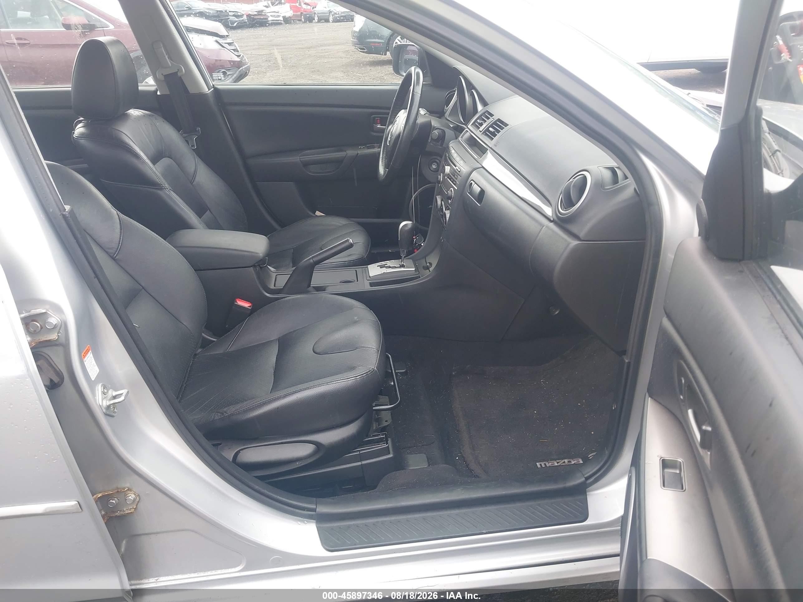 2007 Mazda Mazda3 S Grand Touring Серебряный vin: JM1BK324X71623991