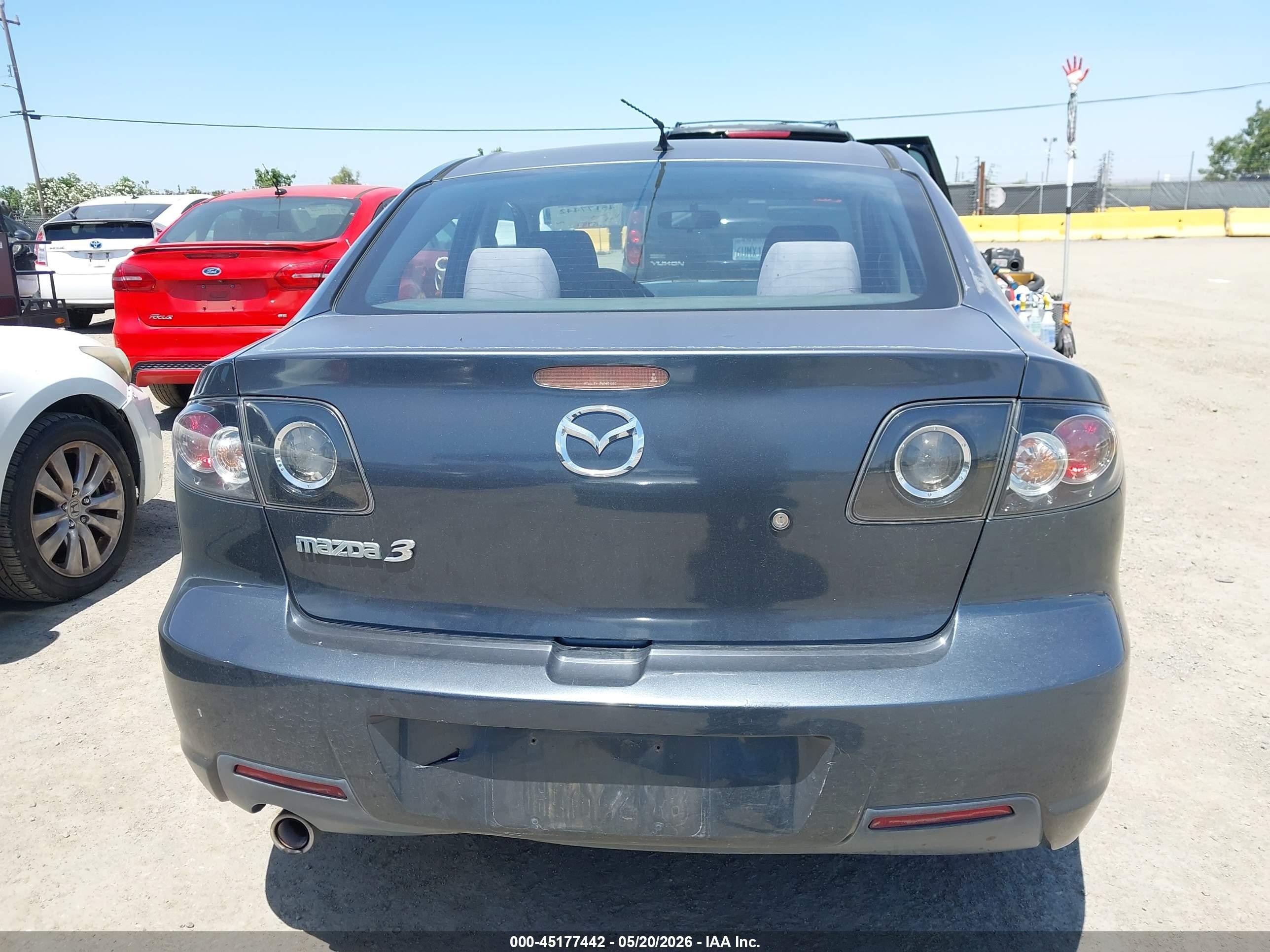 2009 Mazda Mazda3 S Touring Gray vin: JM1BK324X91206499