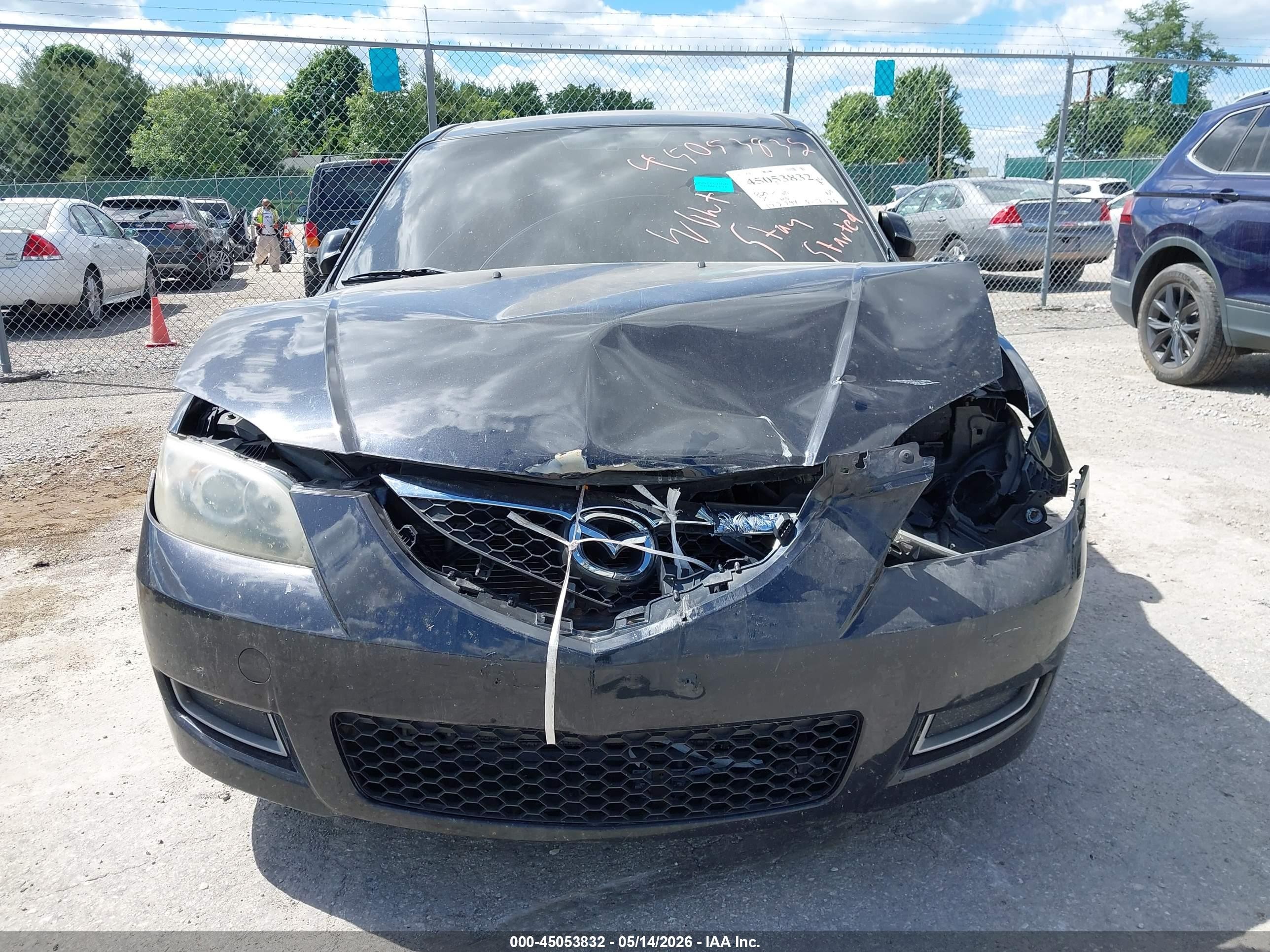 2008 Mazda Mazda3 I Black vin: JM1BK32F081853025