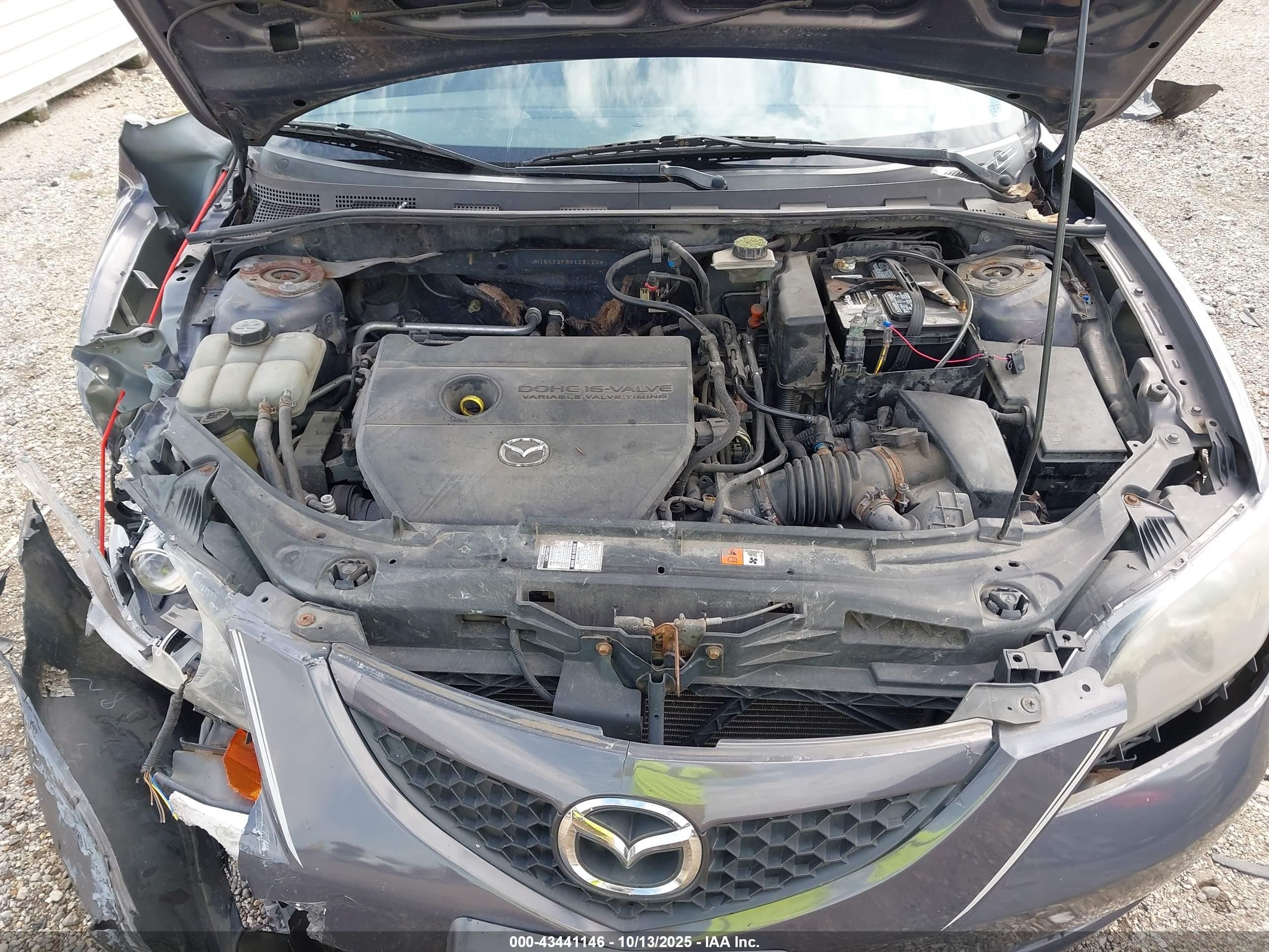 2009 Mazda Mazda3 I Gray vin: JM1BK32F091231204
