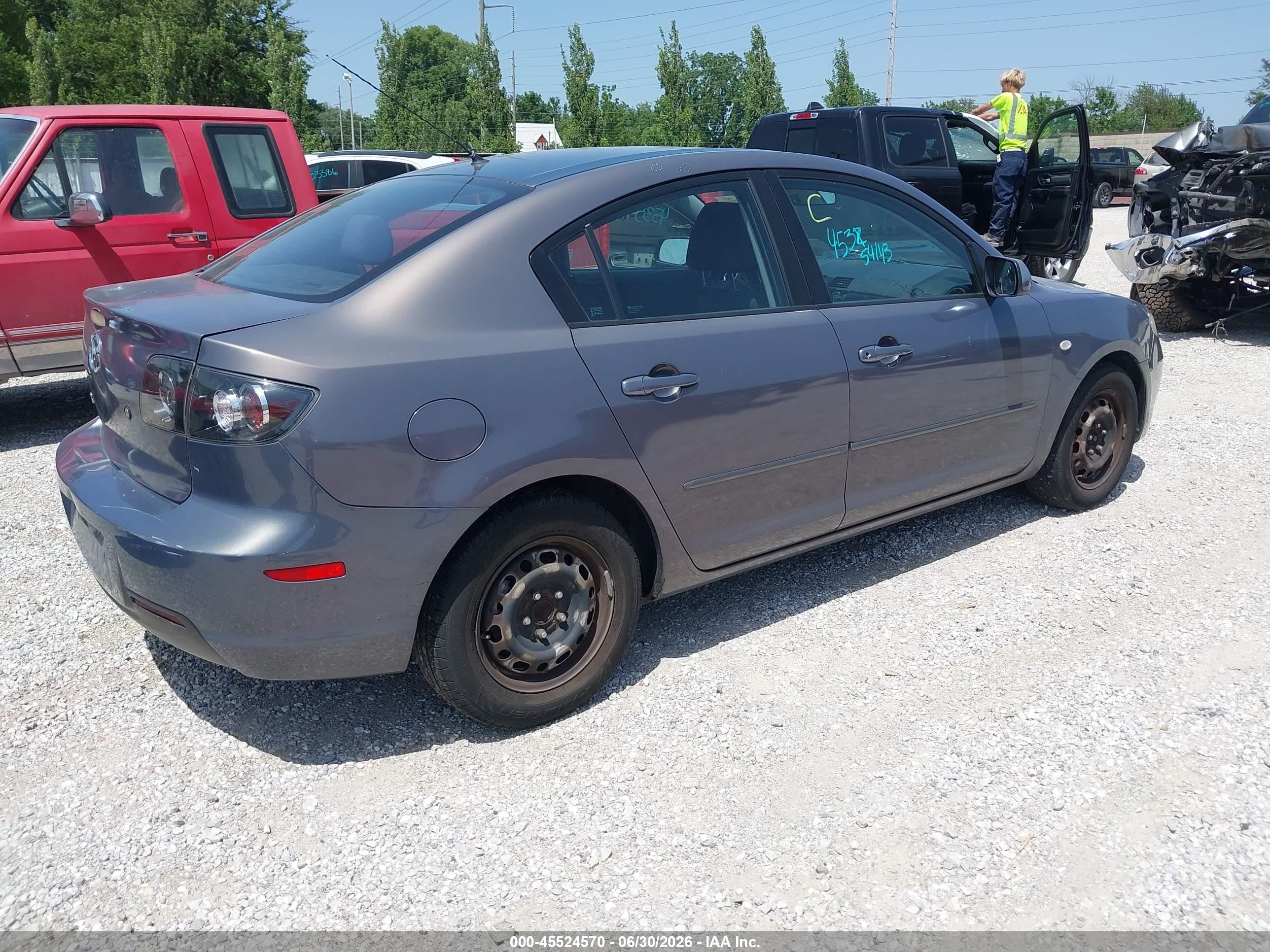 2009 Mazda Mazda3 I Sport Gray vin: JM1BK32F091232787