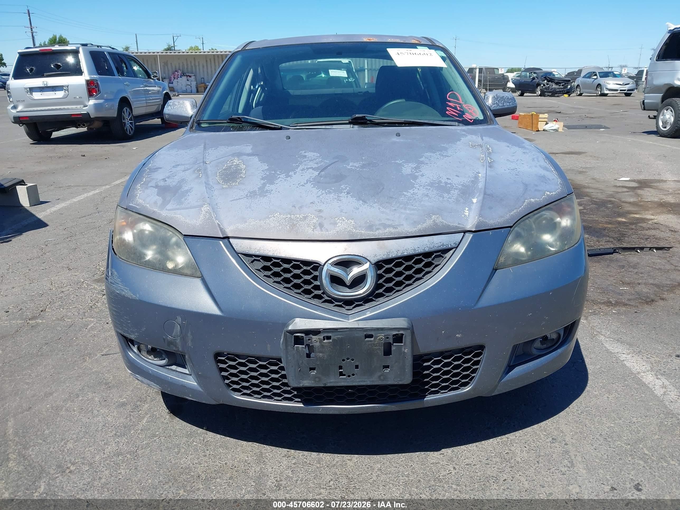 2009 Mazda Mazda3 I Gray vin: JM1BK32F091238718