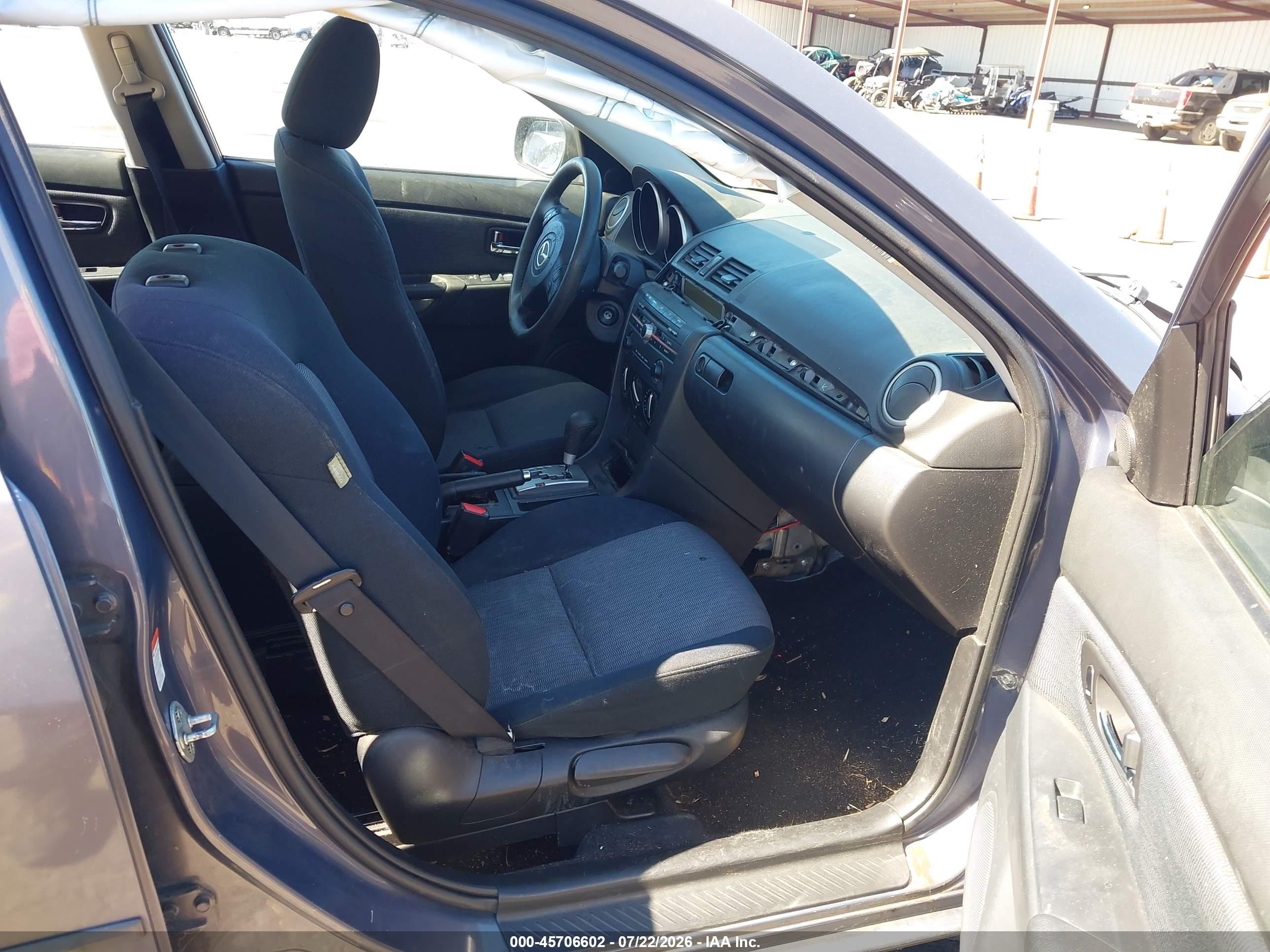 2009 Mazda Mazda3 I Gray vin: JM1BK32F091238718