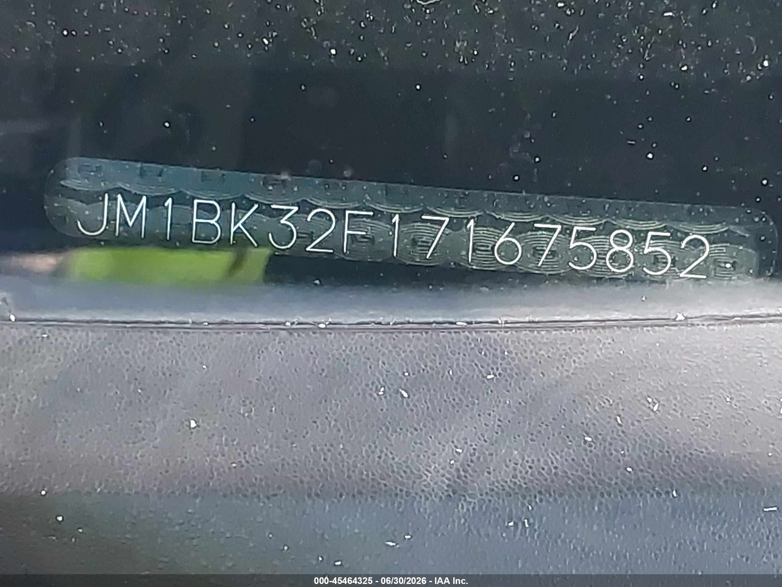 2007 Mazda Mazda3 I Серебряный vin: JM1BK32F171675852