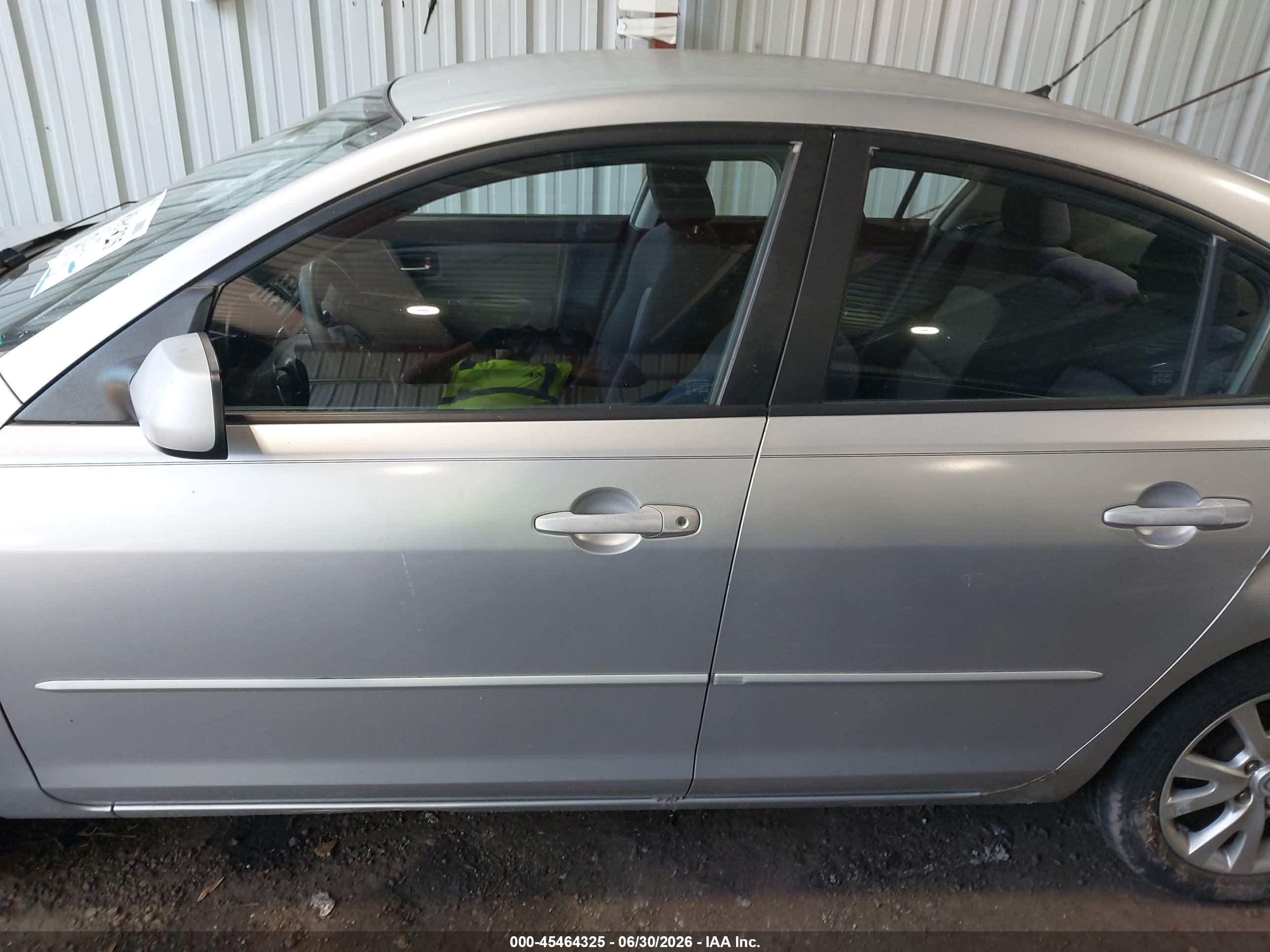 2007 Mazda Mazda3 I Серебряный vin: JM1BK32F171675852